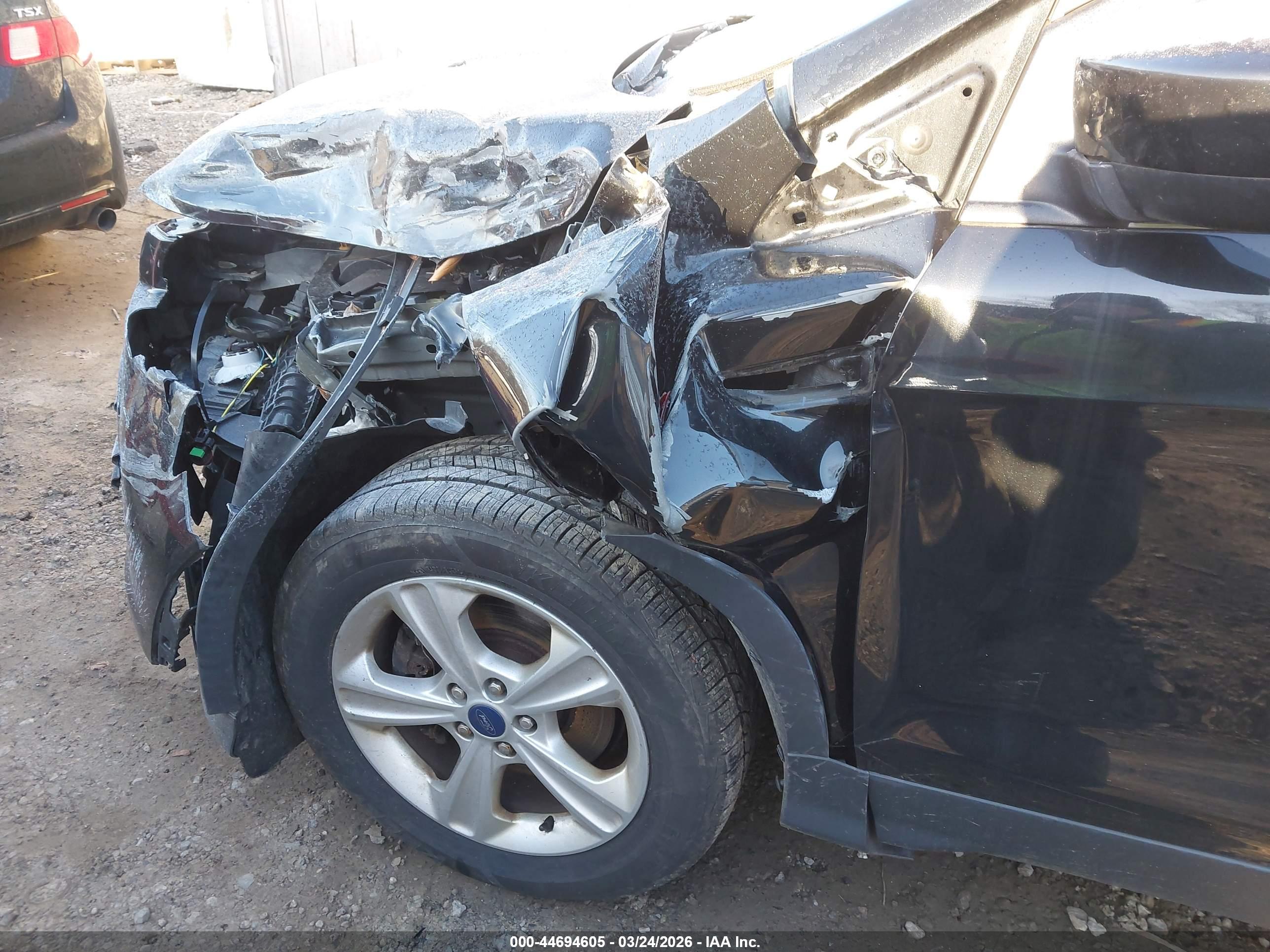 FORD ESCAPE image 6