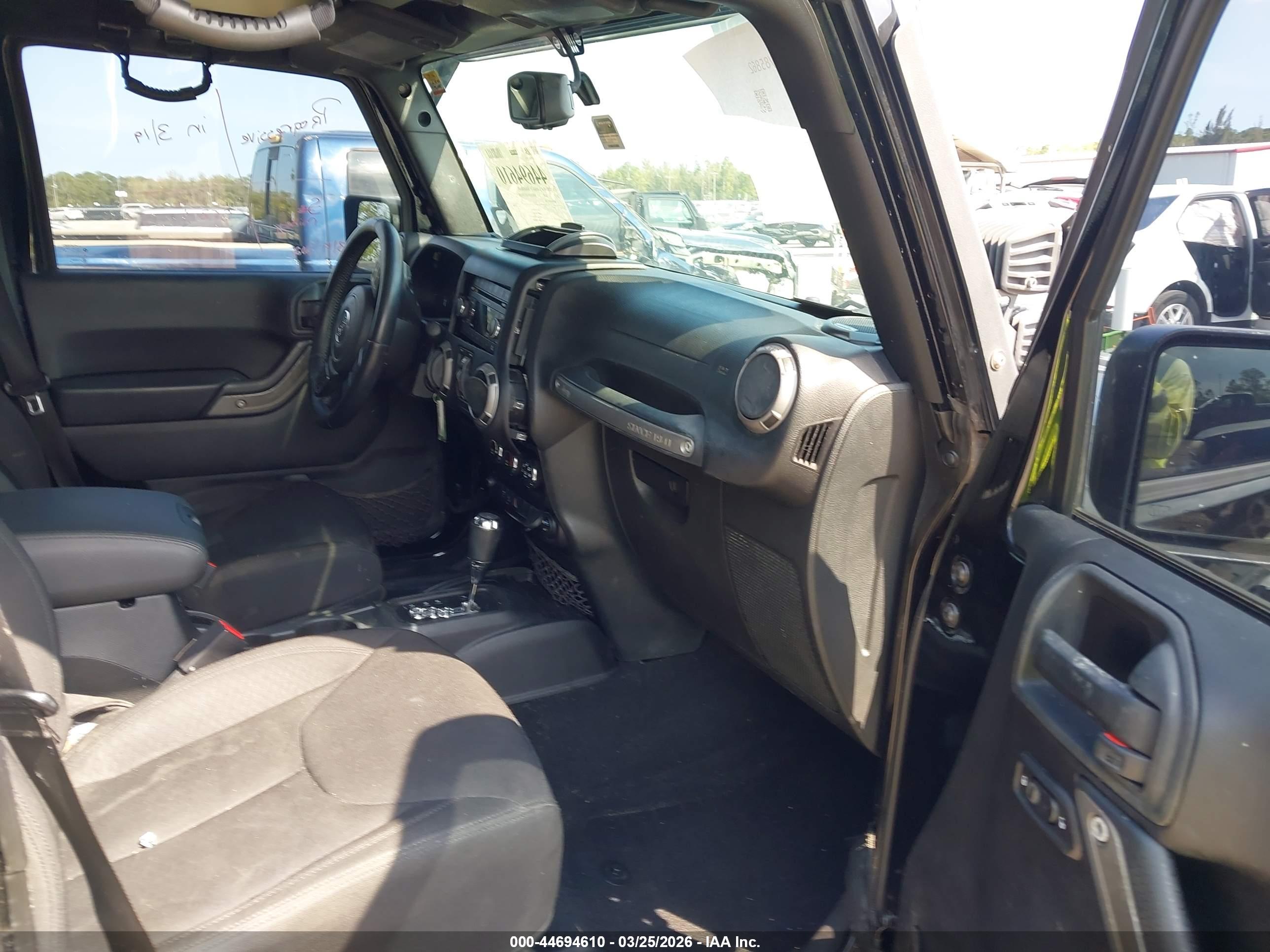 JEEP WRANGLER image 5