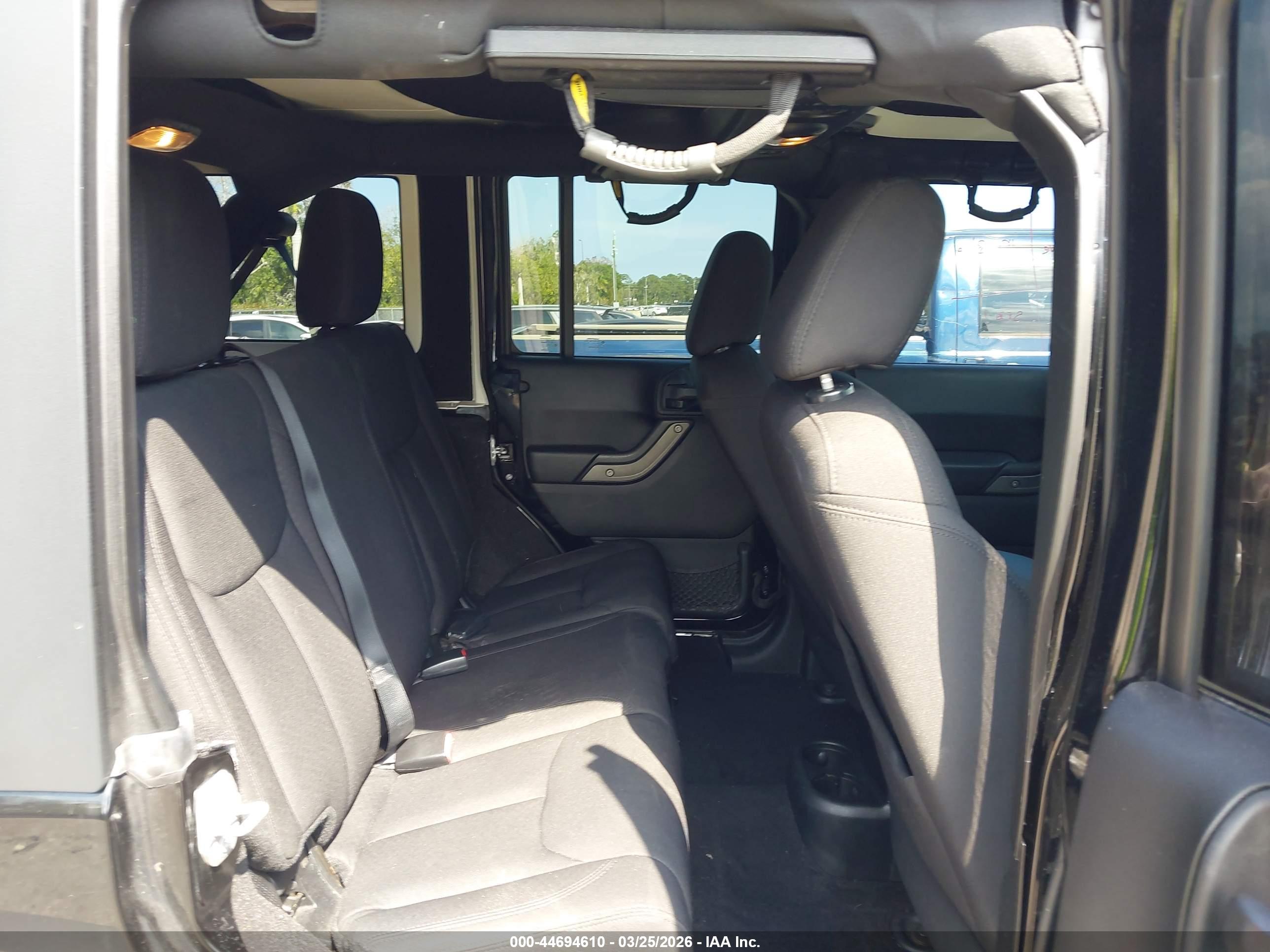 JEEP WRANGLER image 8