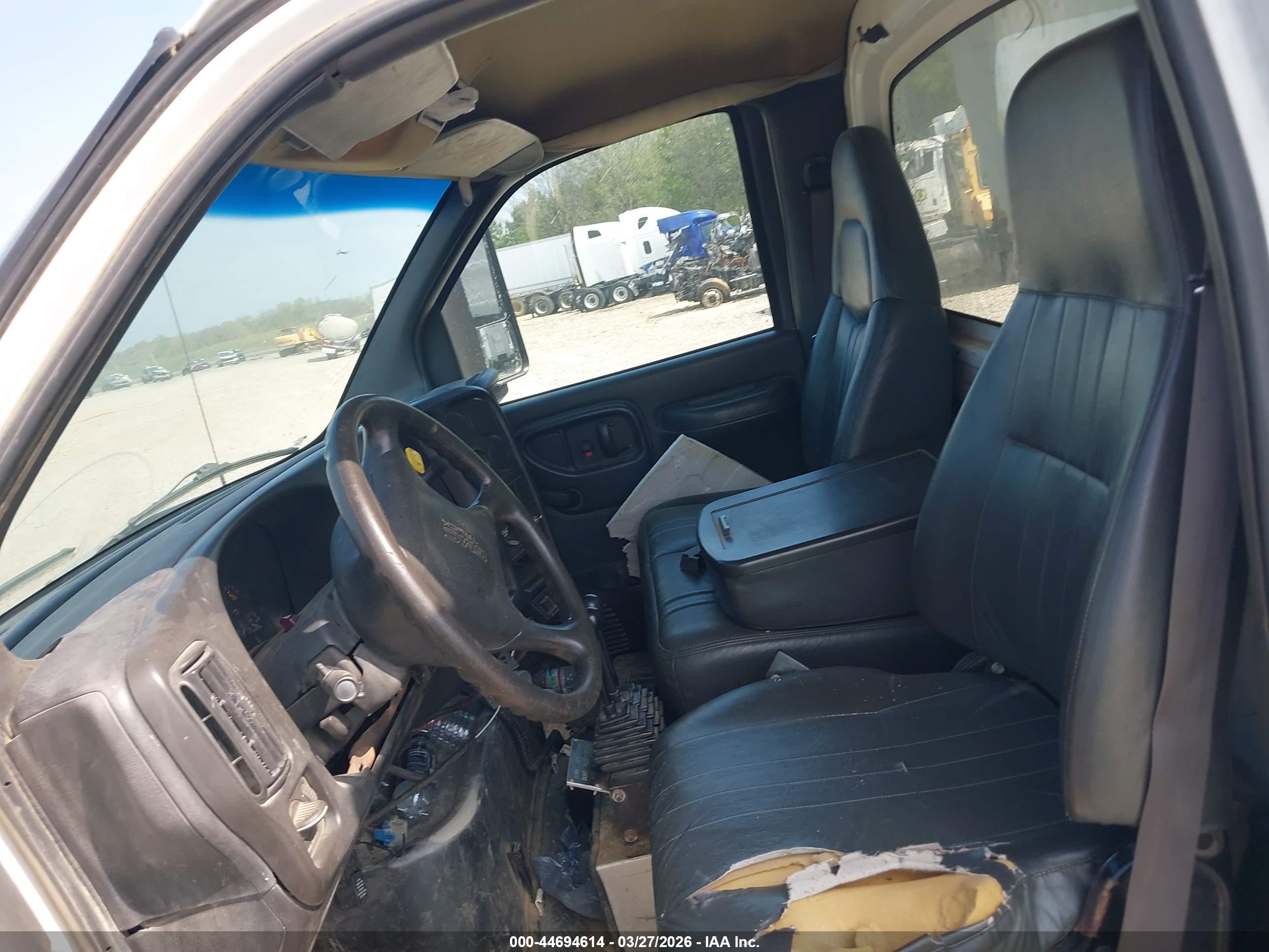 GMC C7500 image 7