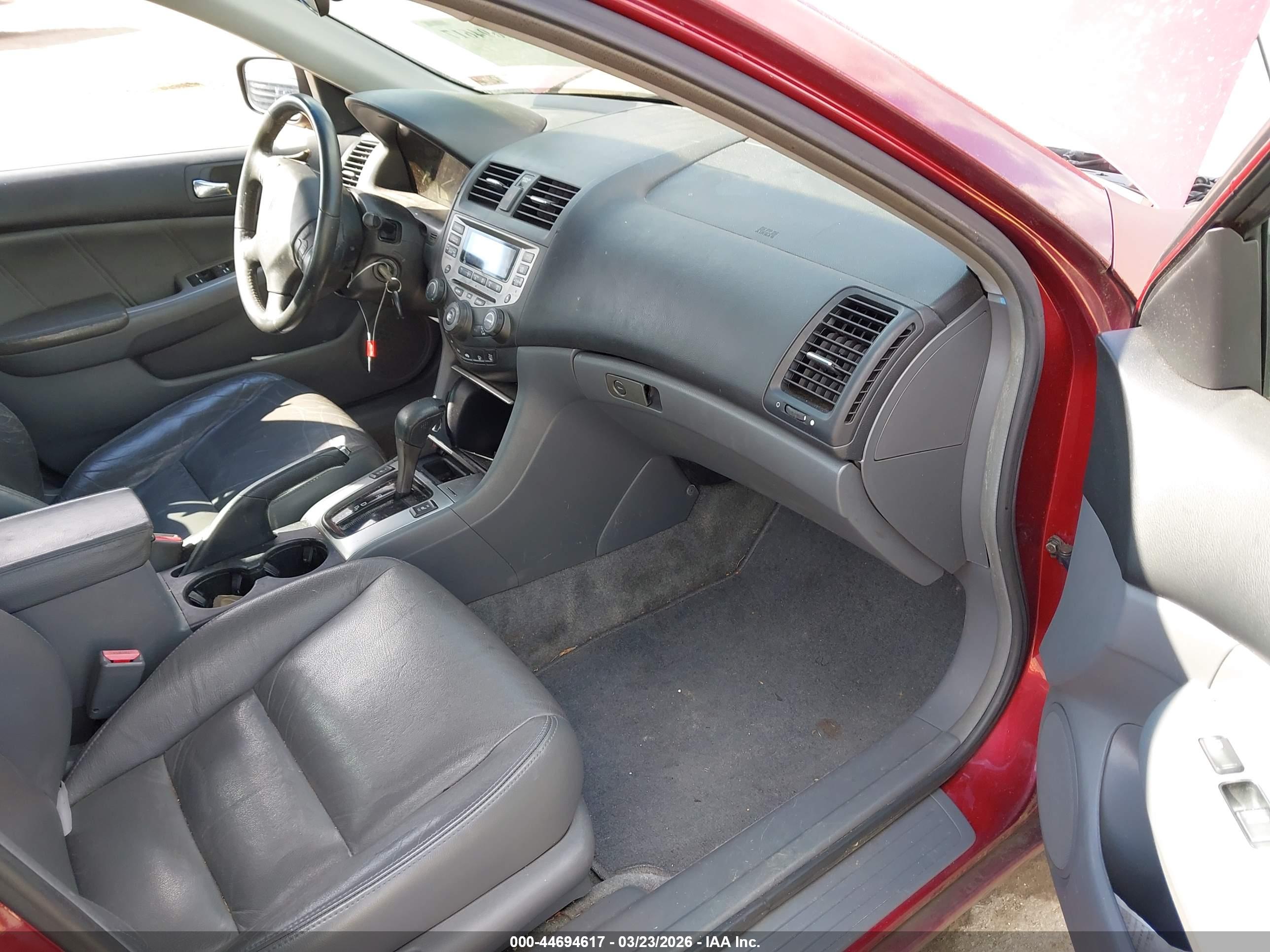 HONDA ACCORD image 5
