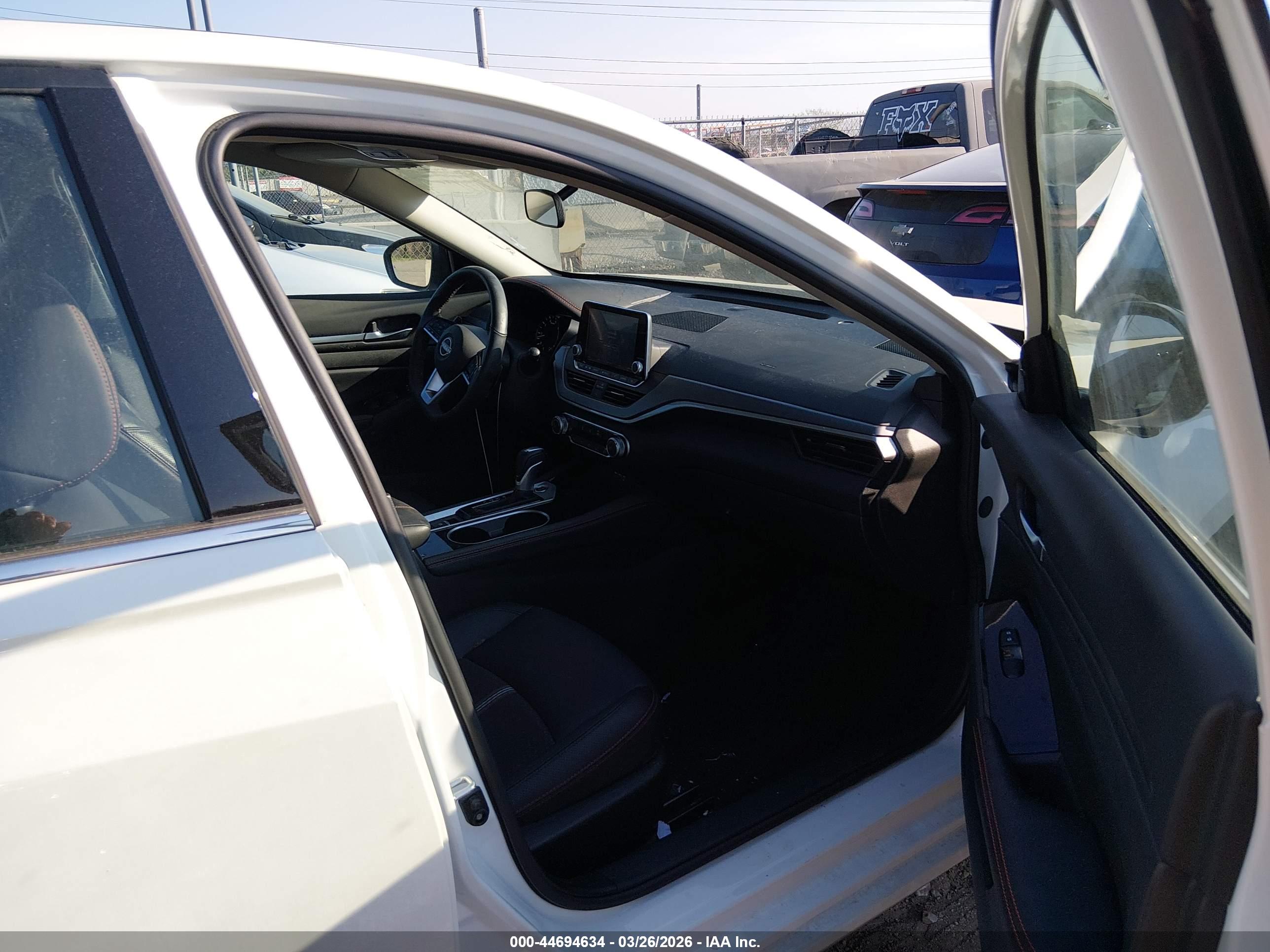 NISSAN ALTIMA image 5