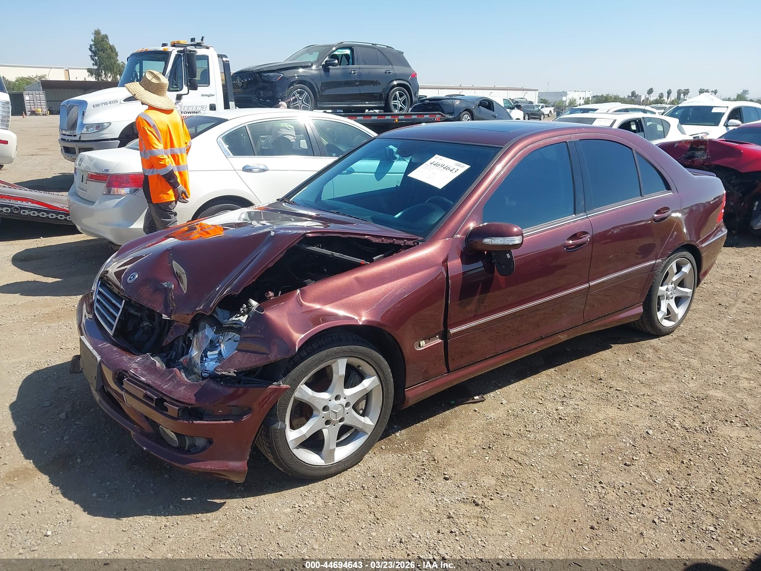 MERCEDES-BENZ C image 2