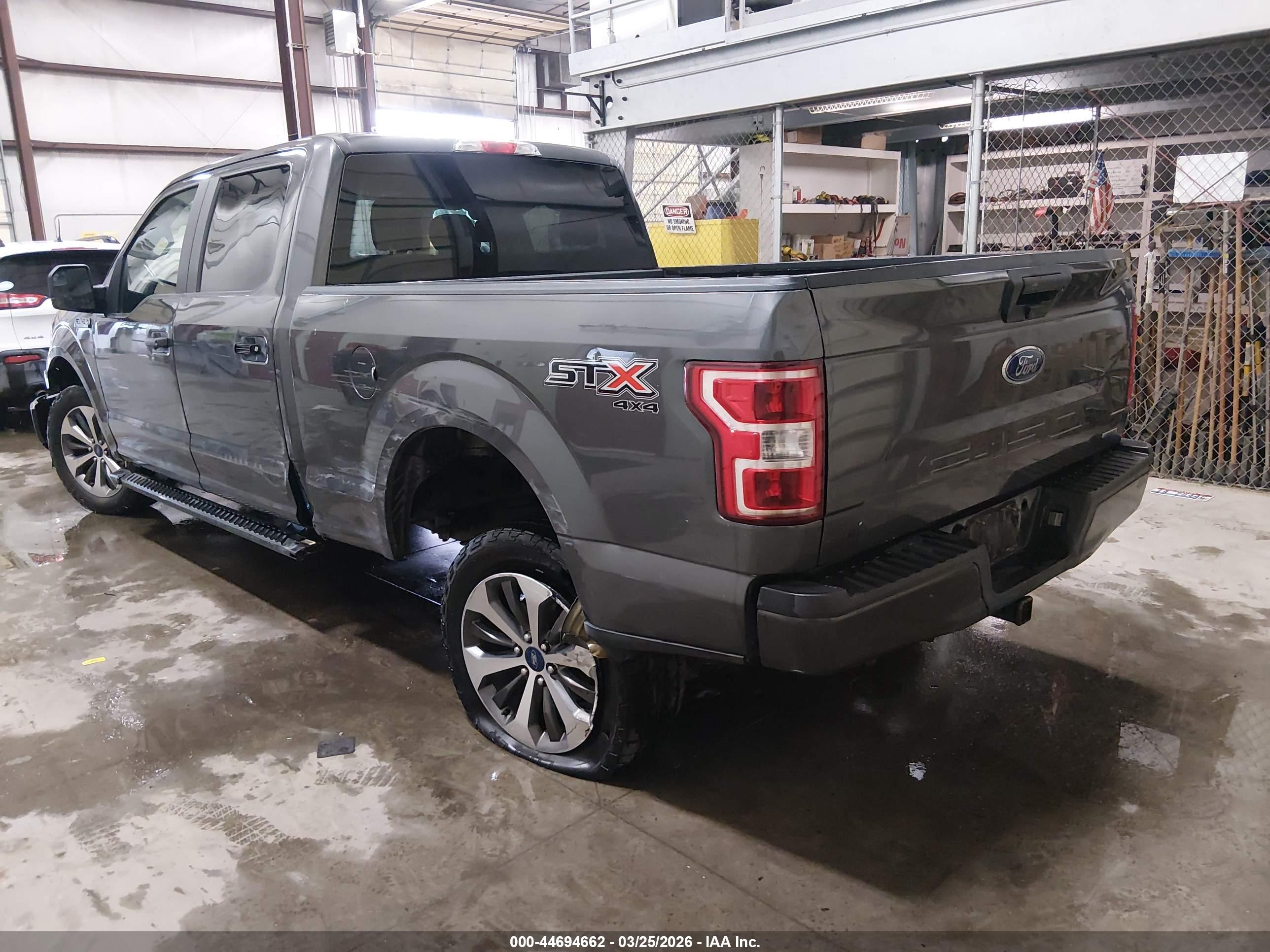 FORD F-150 image 3