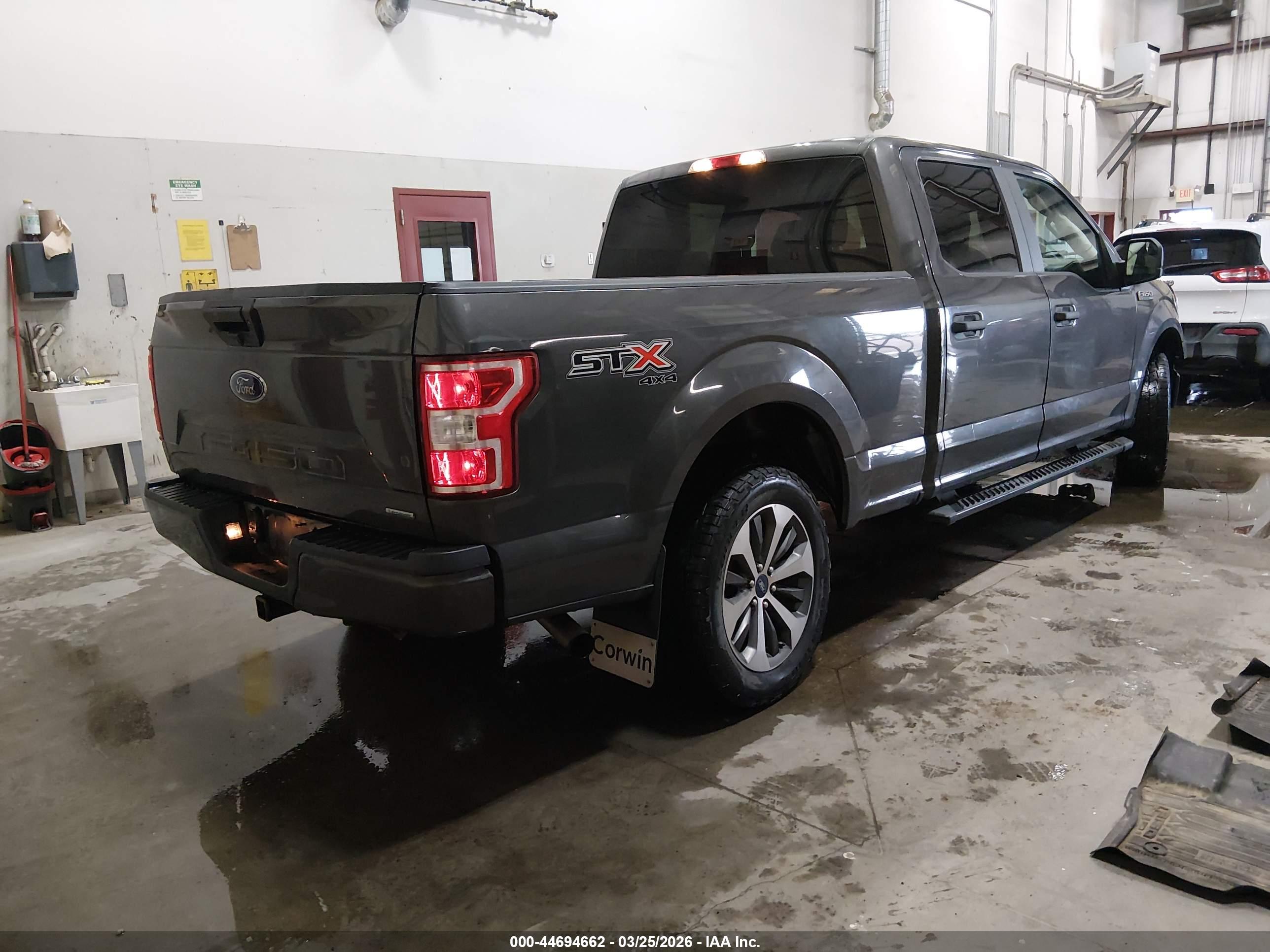 FORD F-150 image 4