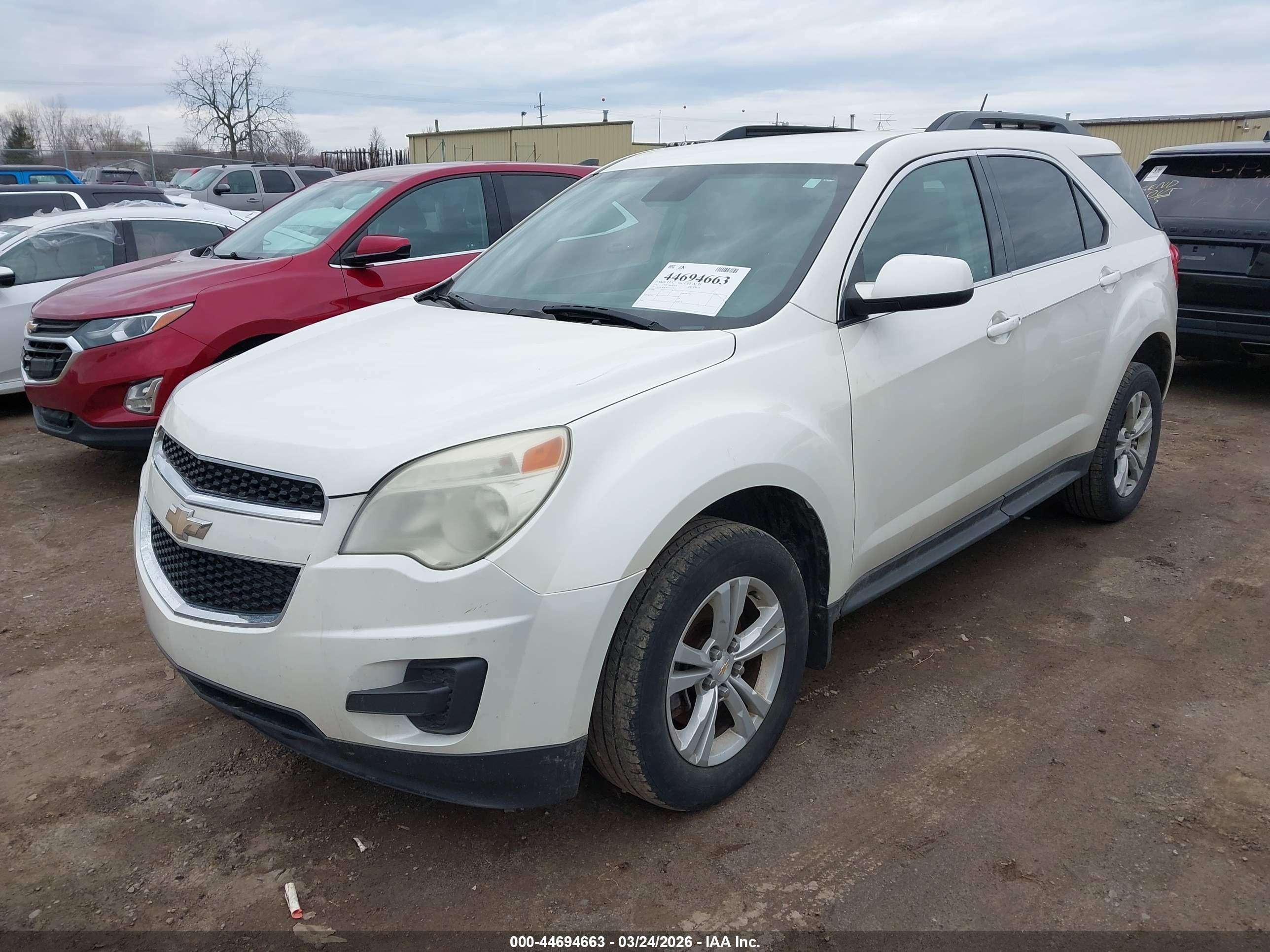 CHEVROLET EQUINOX image 2