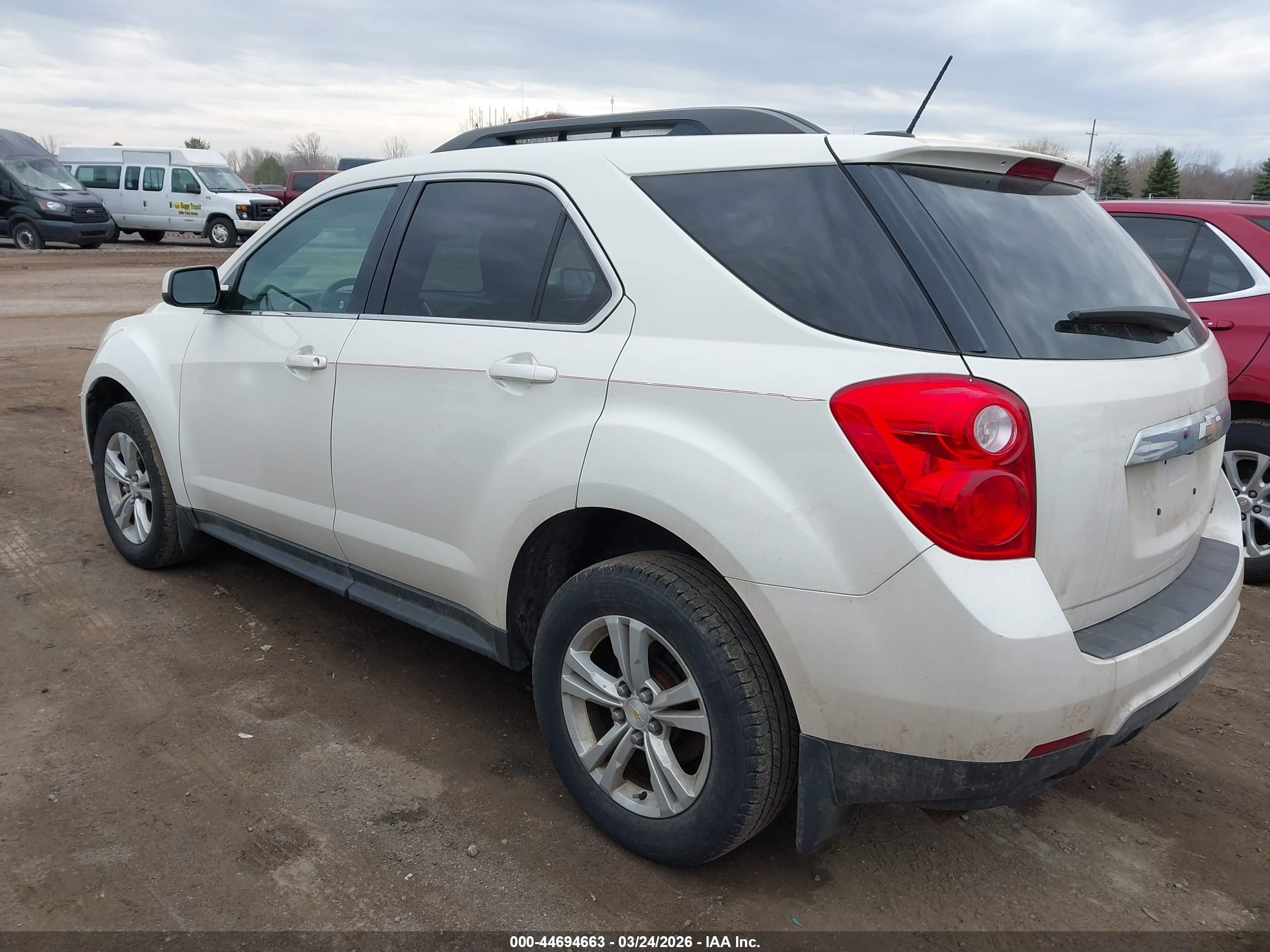CHEVROLET EQUINOX image 3