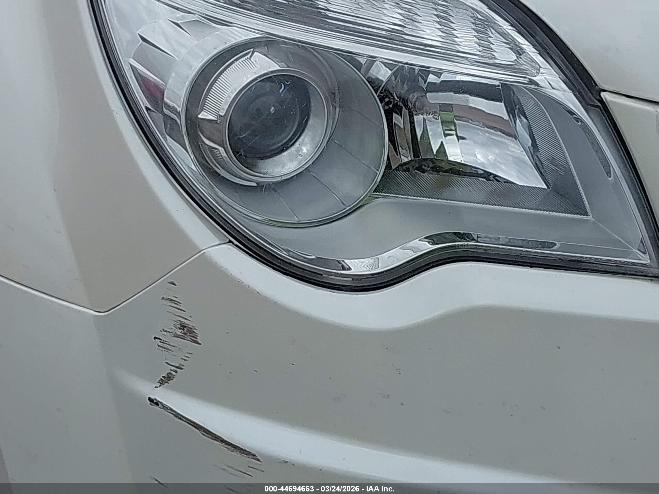 CHEVROLET EQUINOX image 6