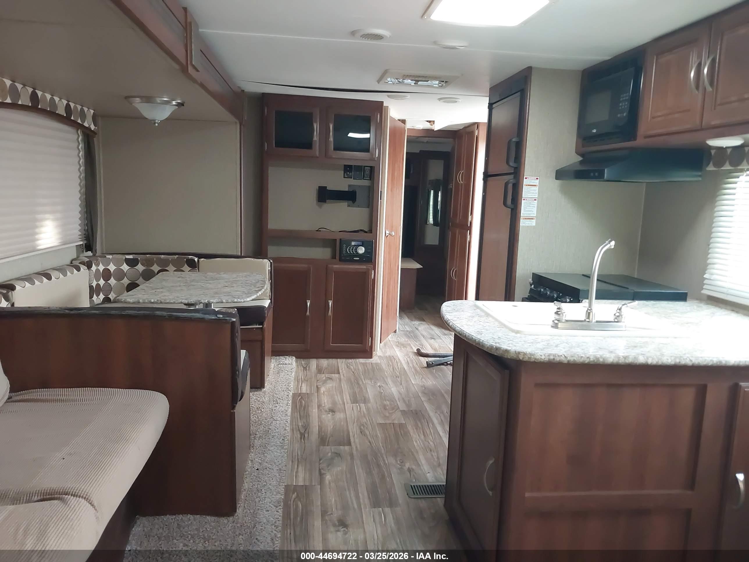 KEYSTONE RV image 8