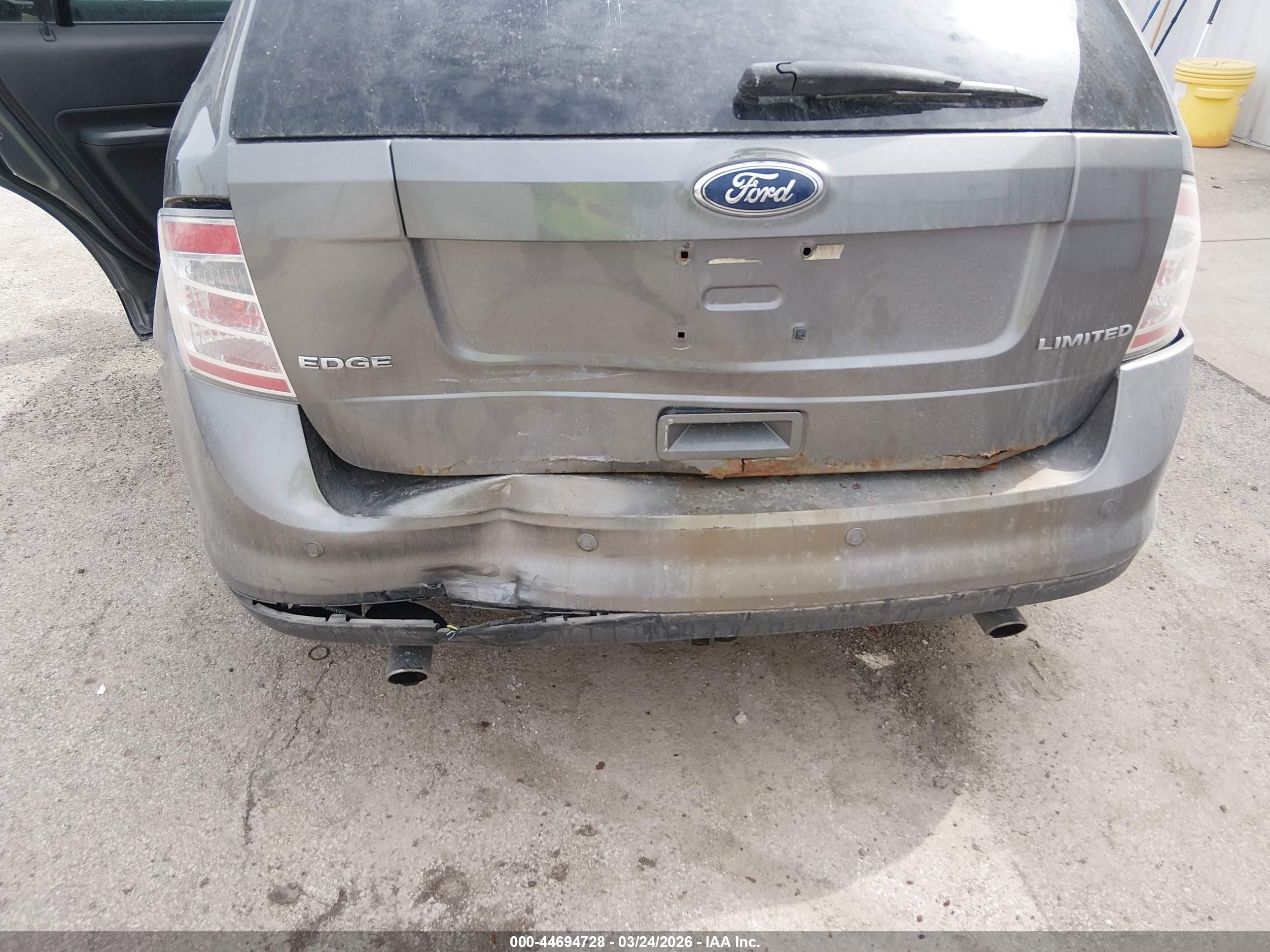FORD EDGE image 6