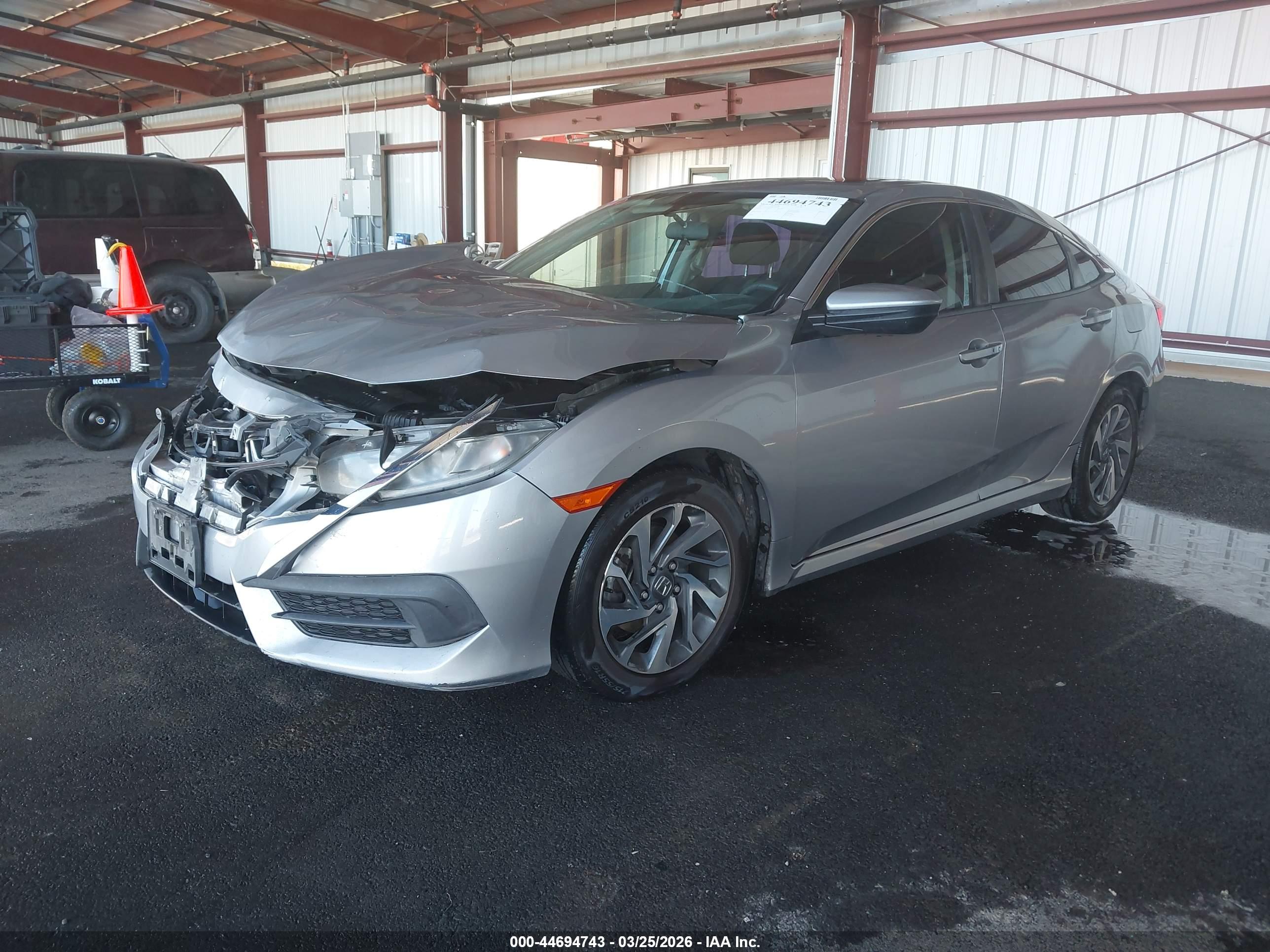 HONDA CIVIC image 2