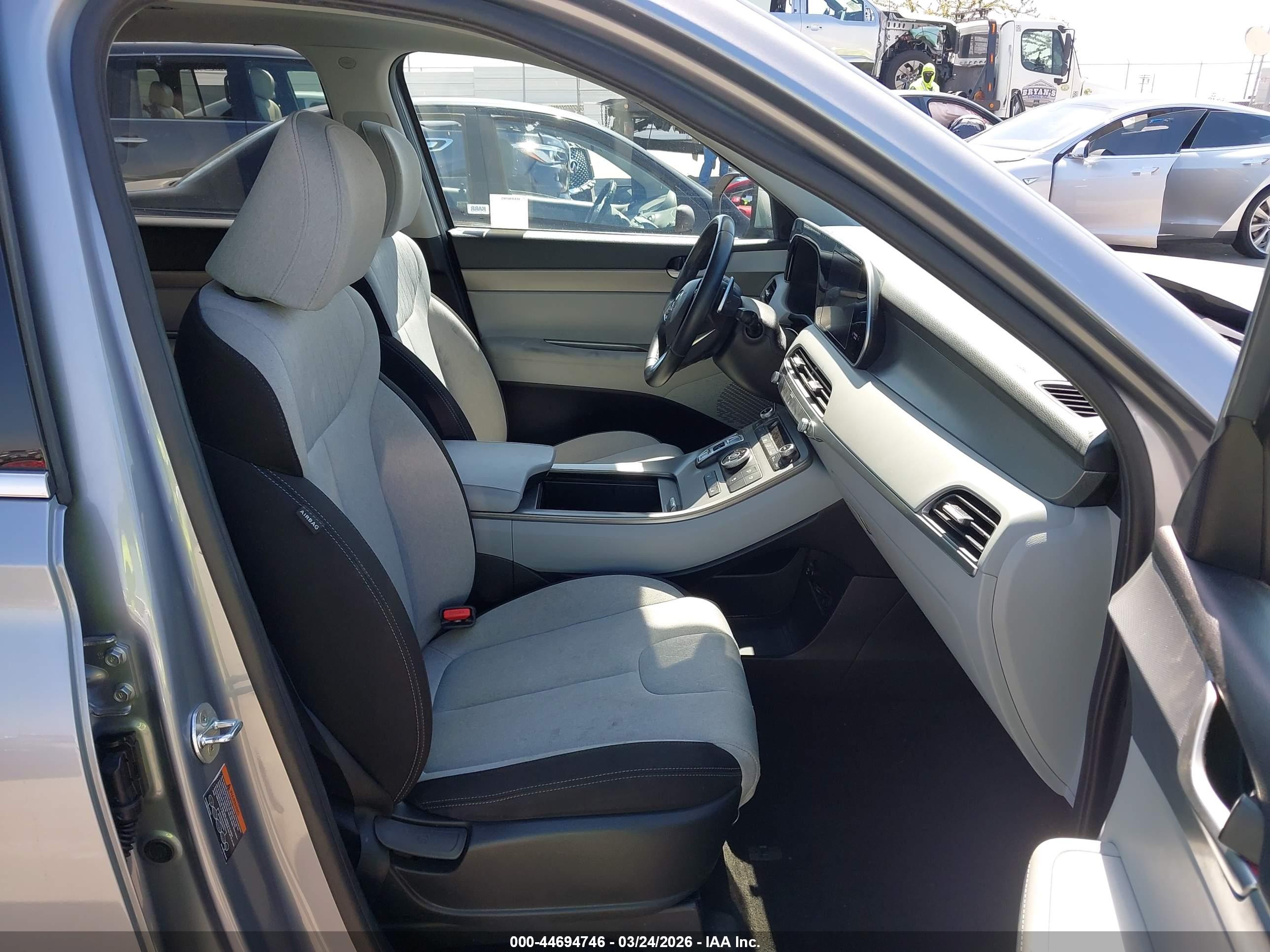HYUNDAI PALISADE image 5