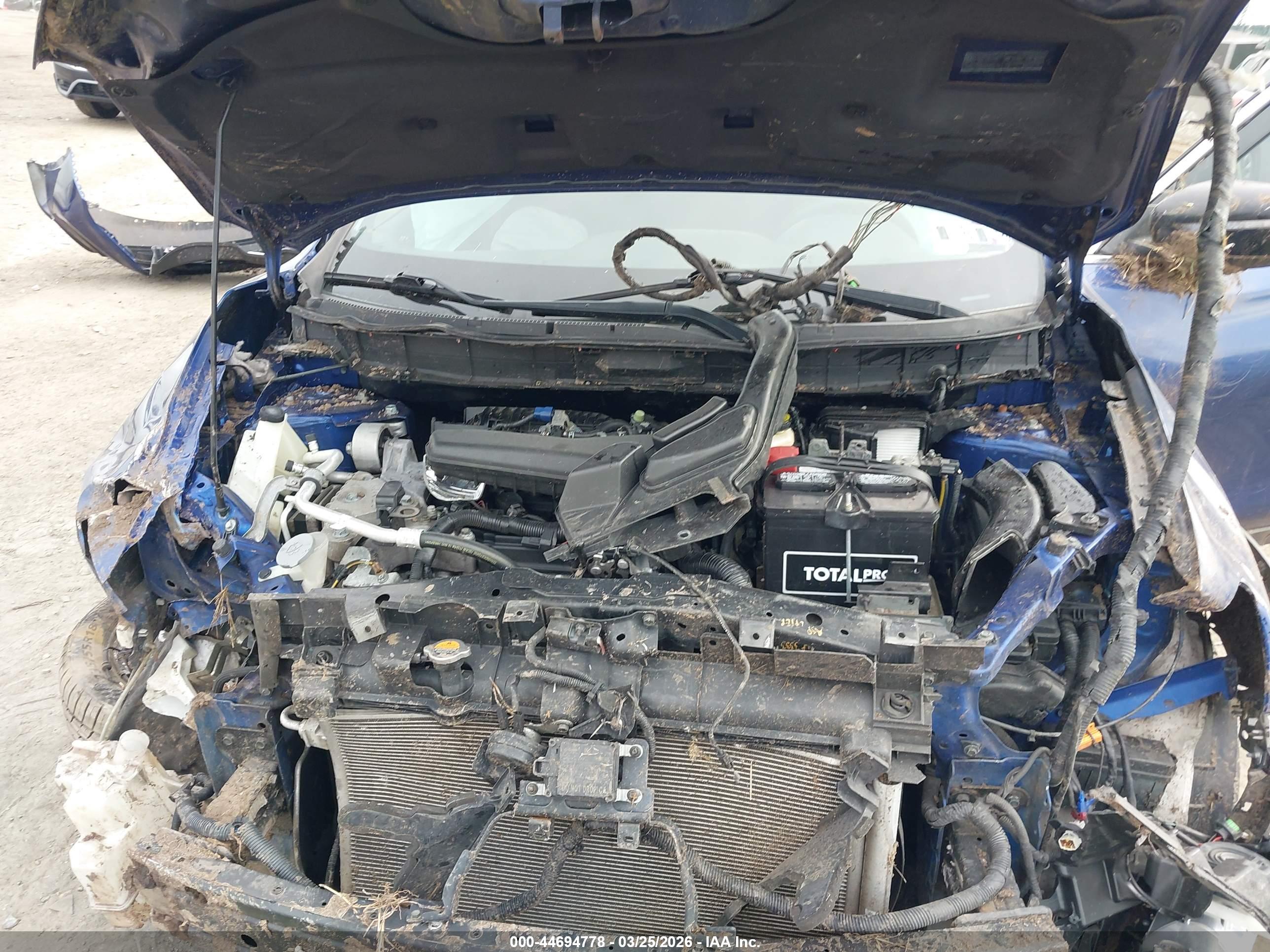 NISSAN ROGUE image 10
