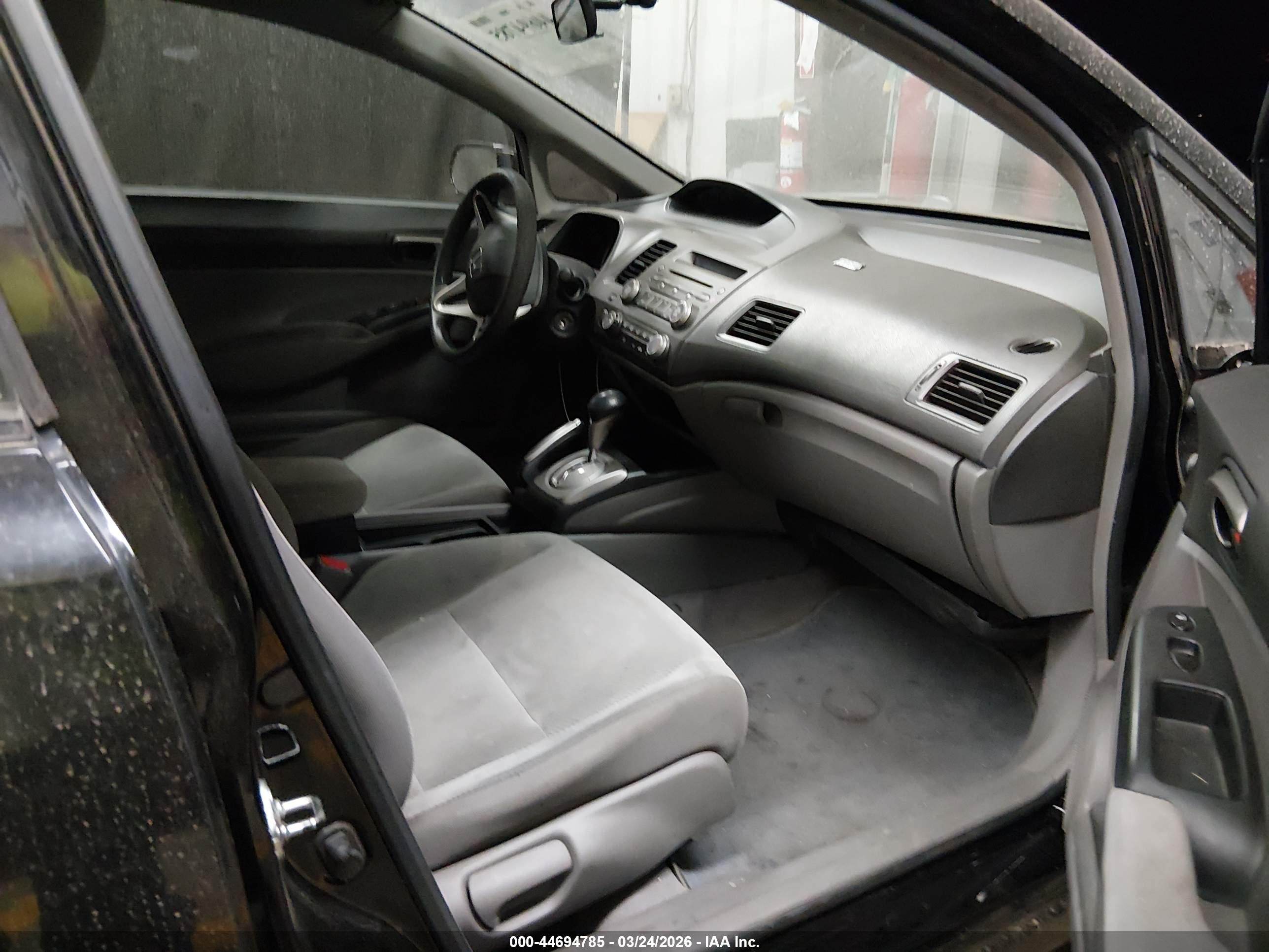 HONDA CIVIC image 5