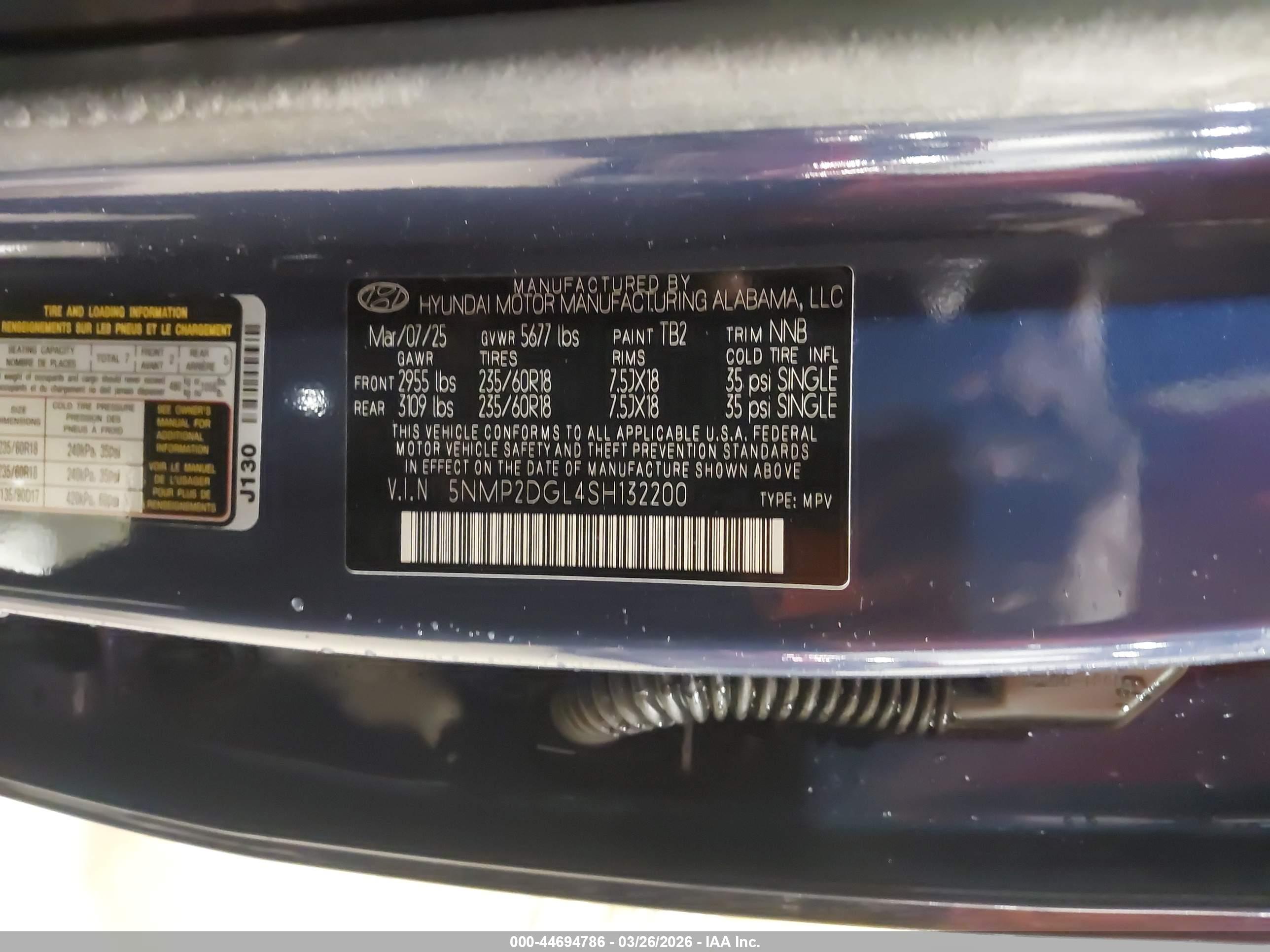HYUNDAI SANTA image 9