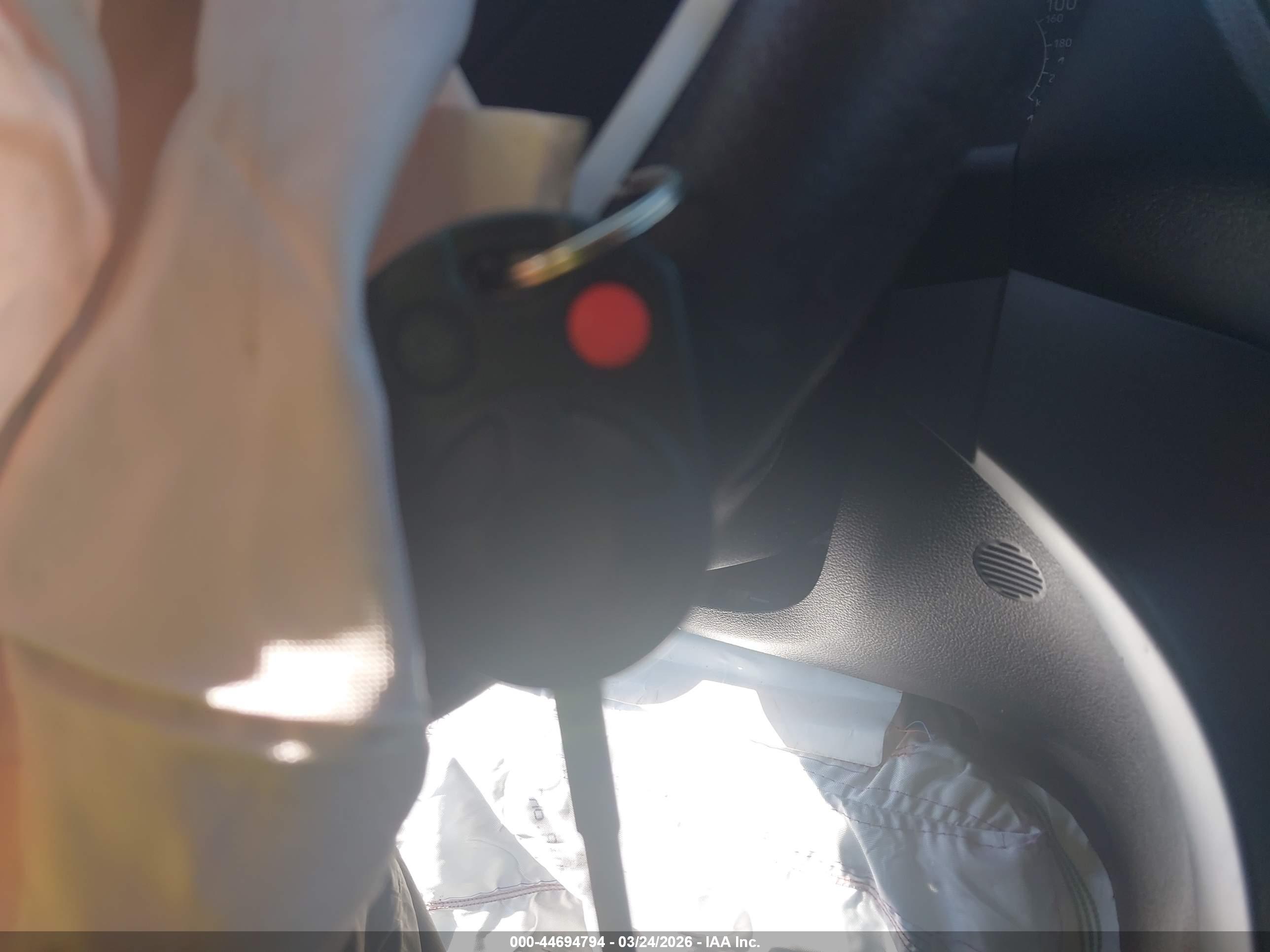 FORD ESCAPE image 11