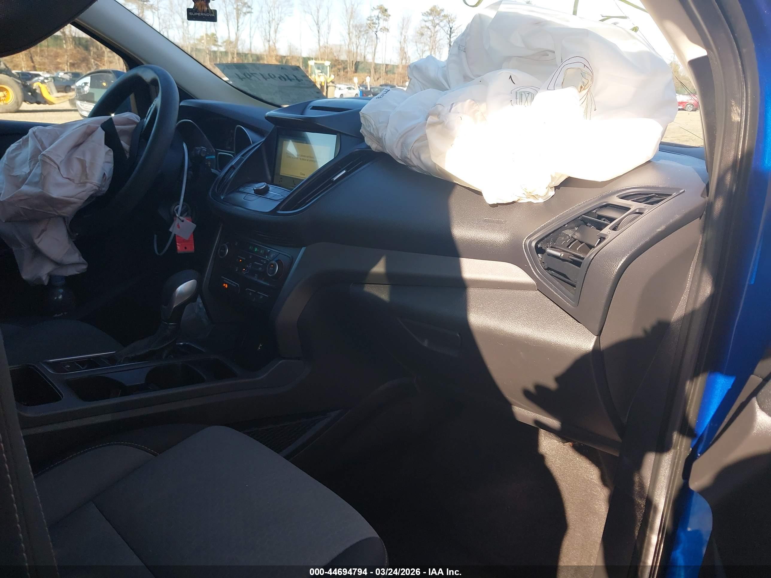 FORD ESCAPE image 5
