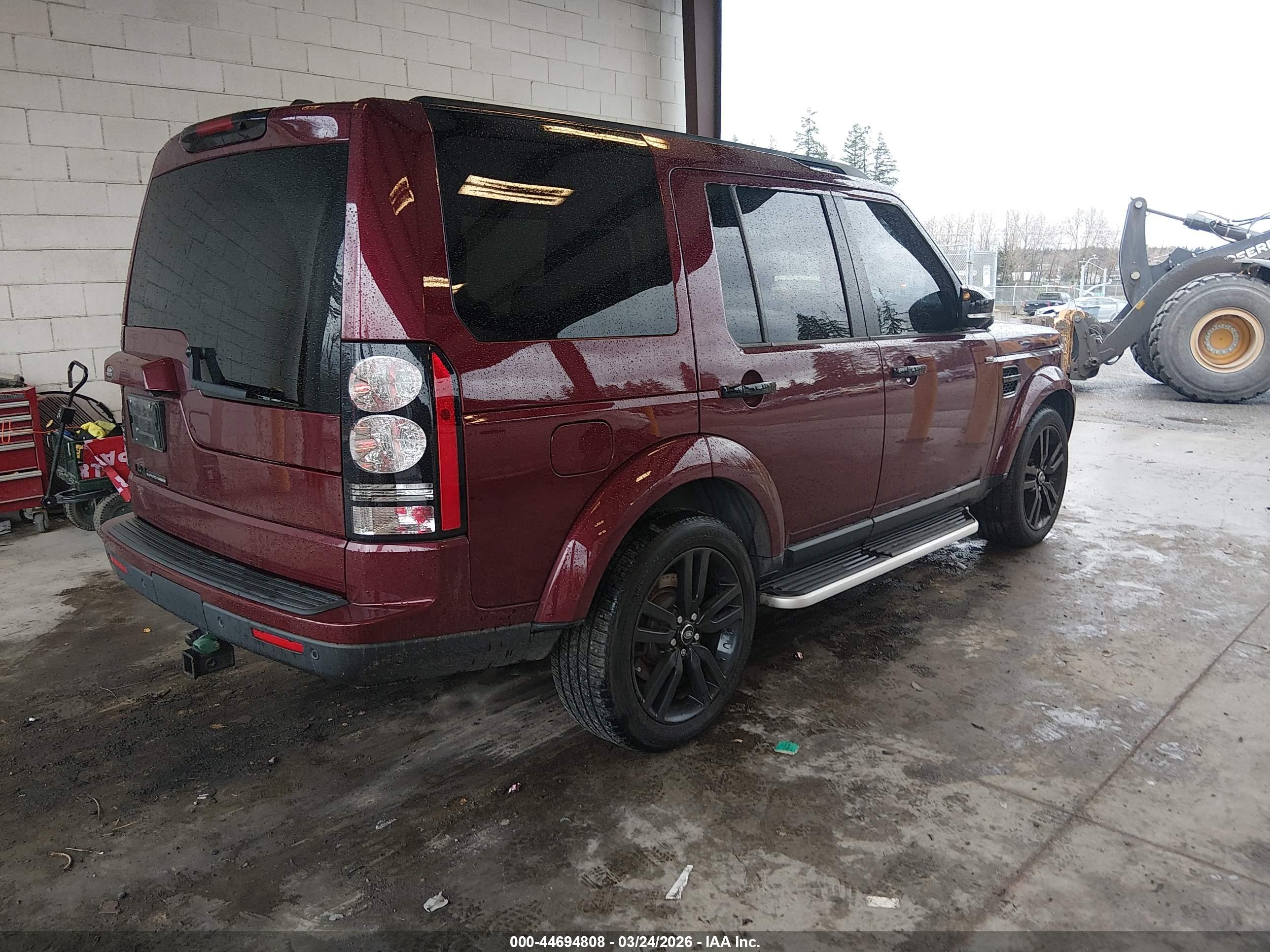 LAND ROVER image 4
