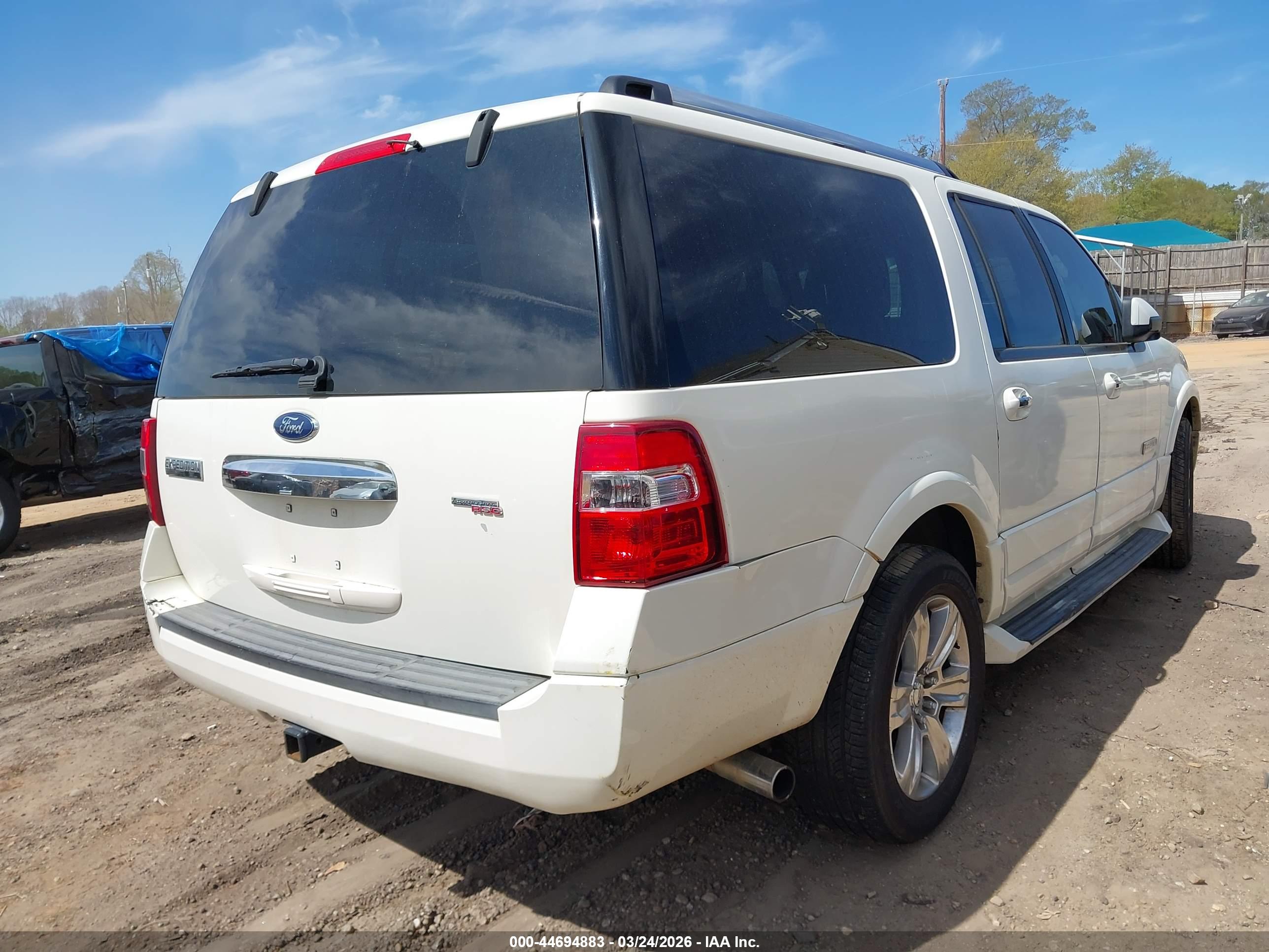 FORD EXPEDITION image 4