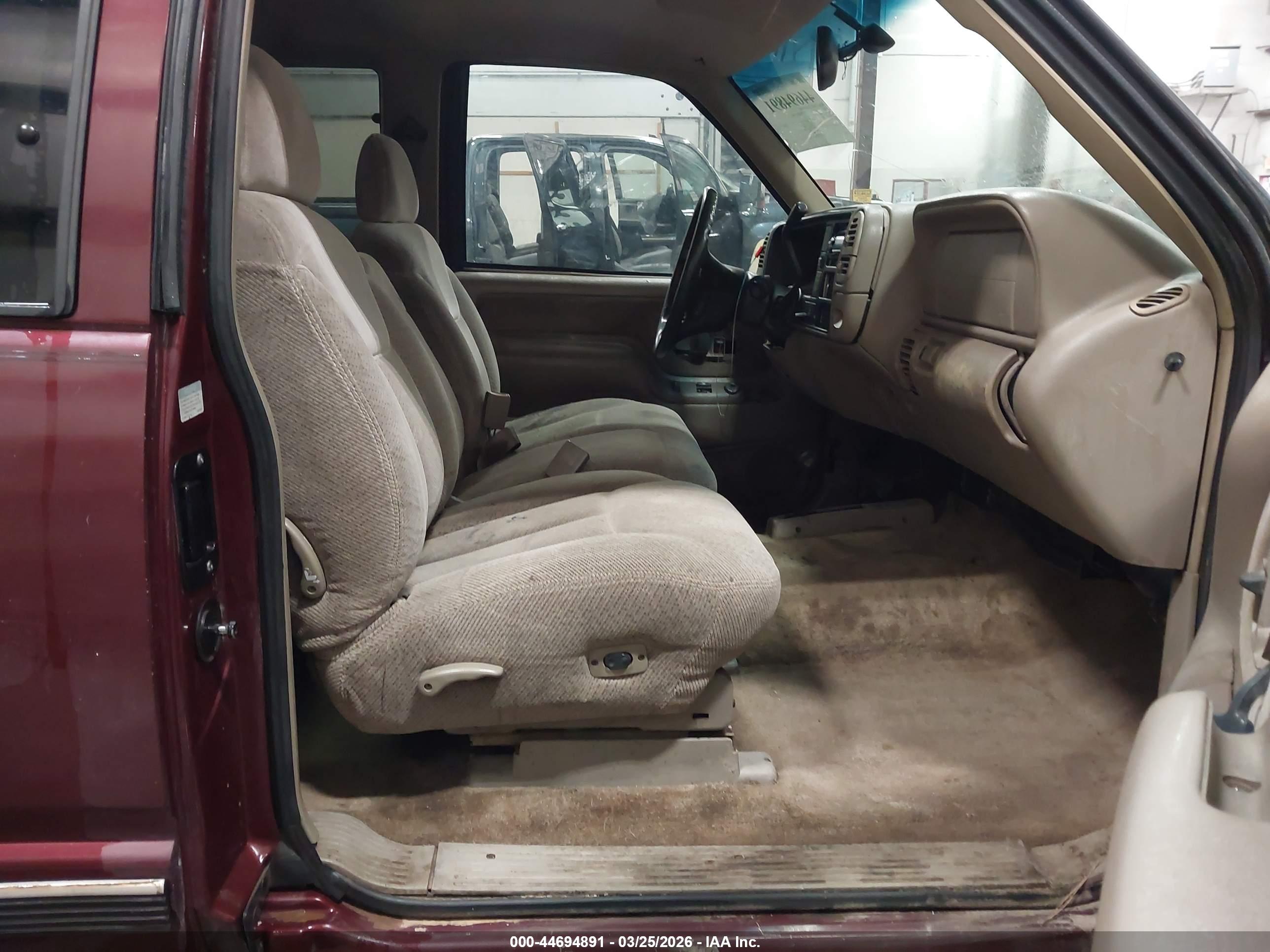 GMC SIERRA image 5
