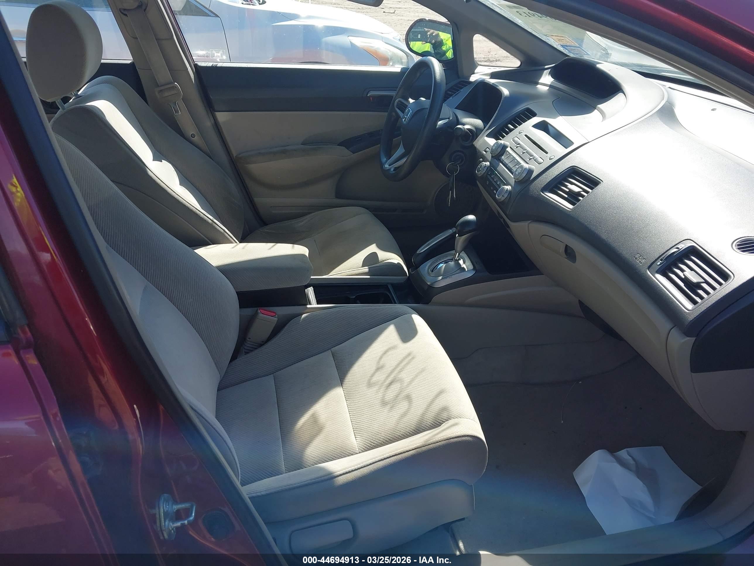 HONDA CIVIC image 5
