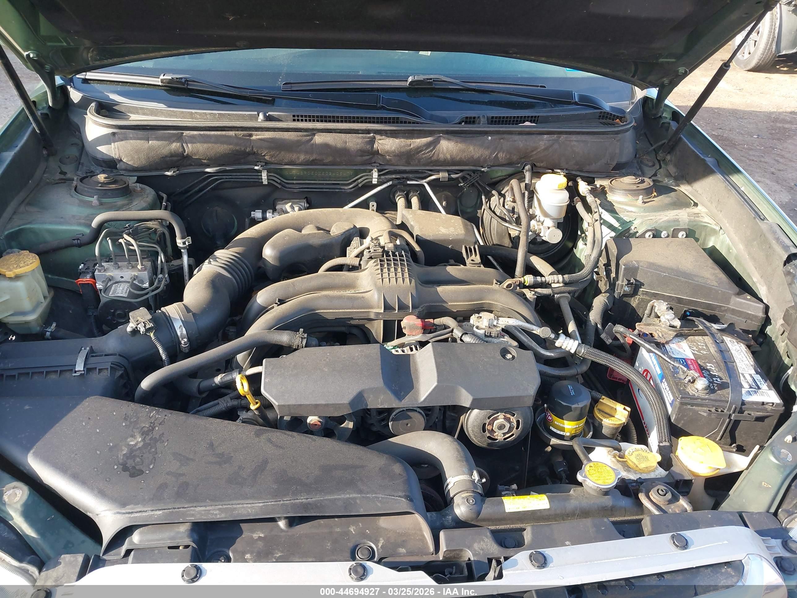 SUBARU OUTBACK image 10