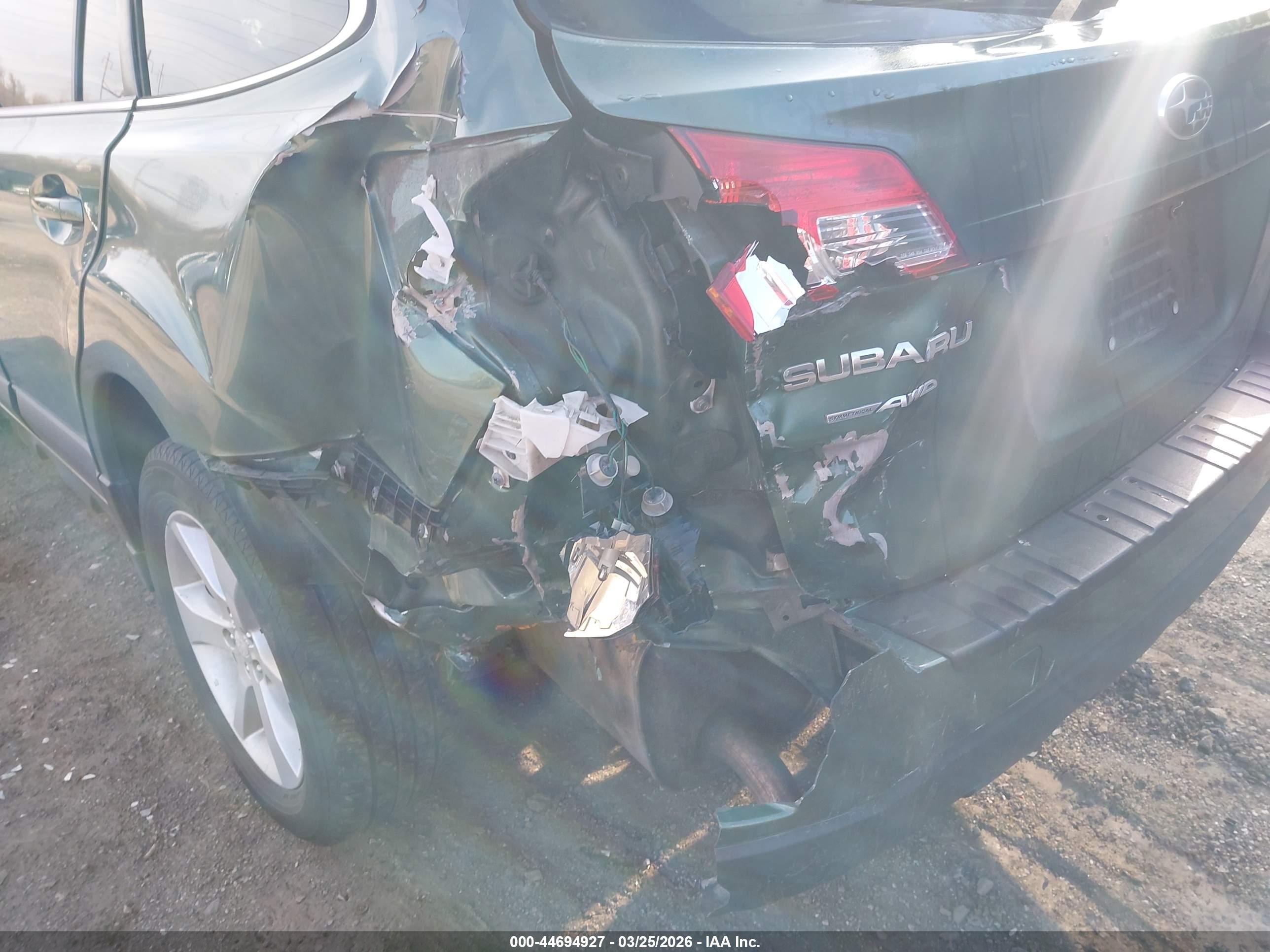 SUBARU OUTBACK image 6