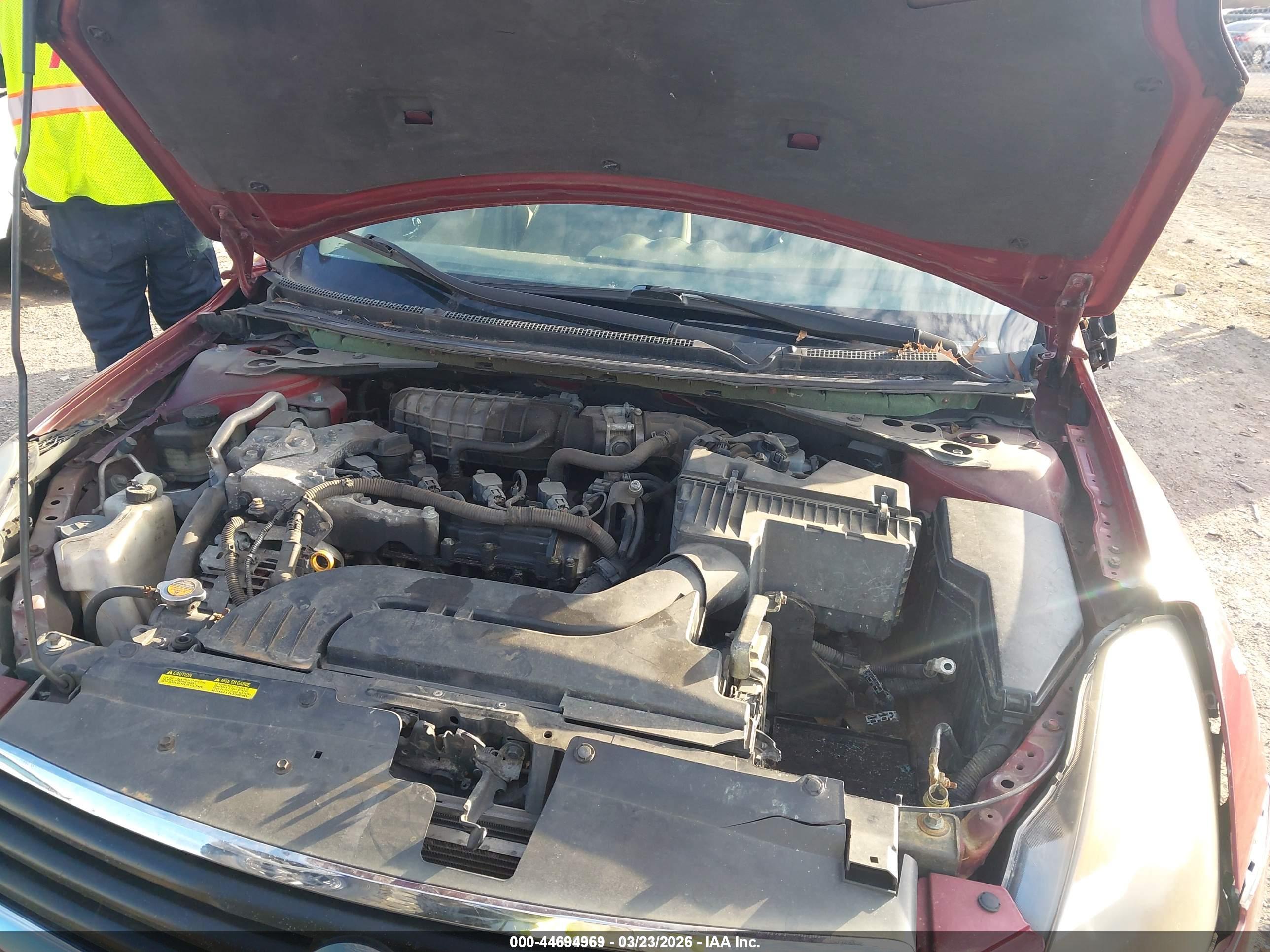 NISSAN ALTIMA image 10
