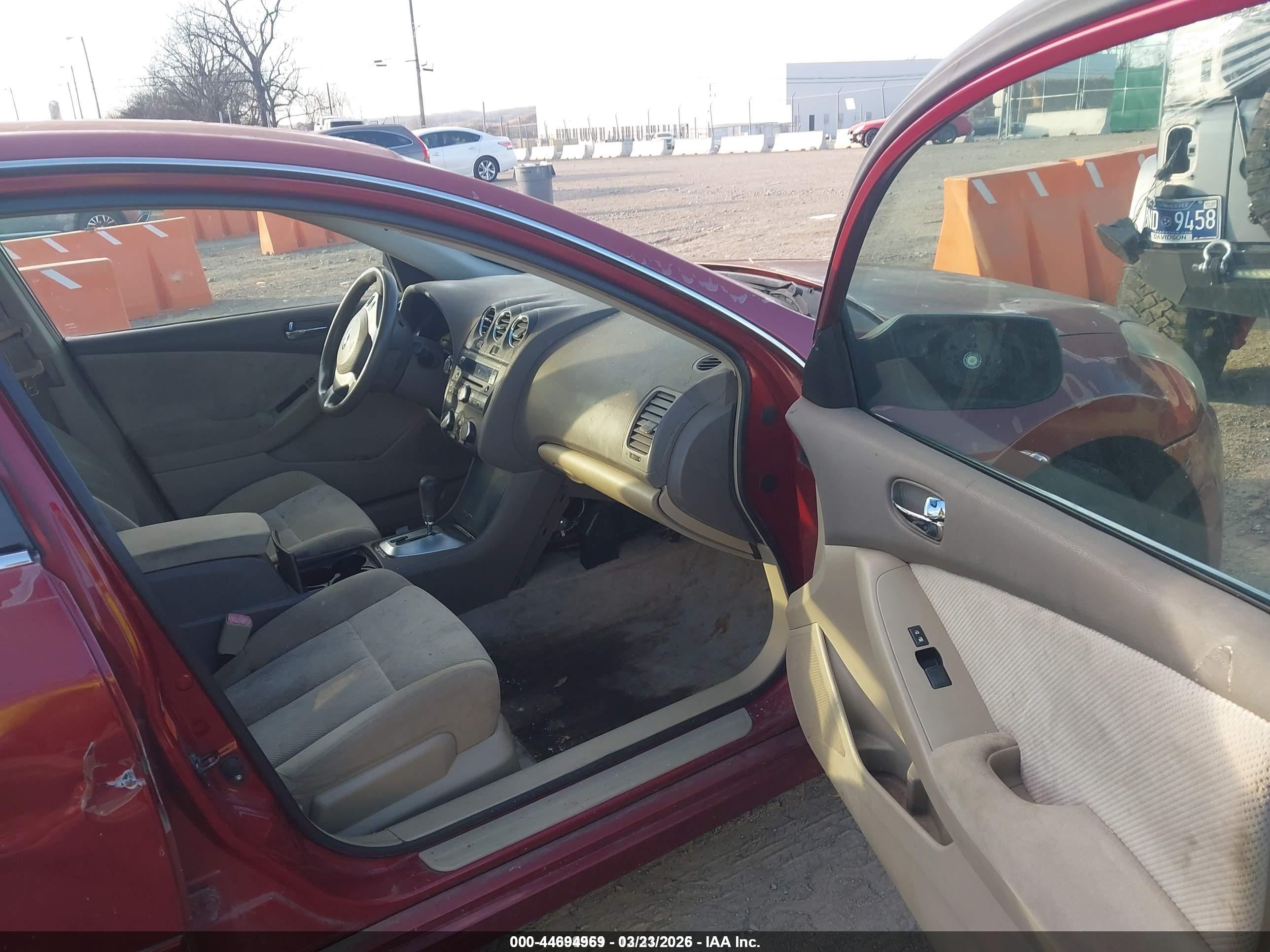 NISSAN ALTIMA image 5