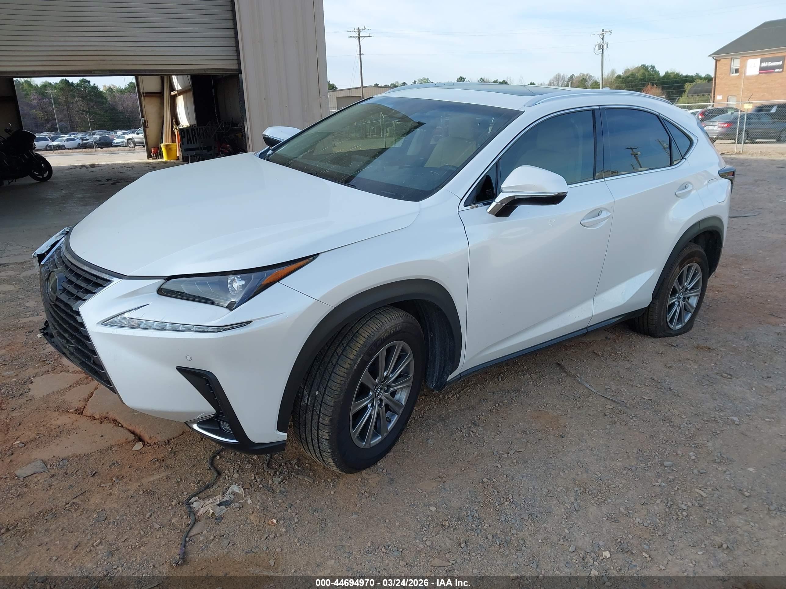 LEXUS NX image 2