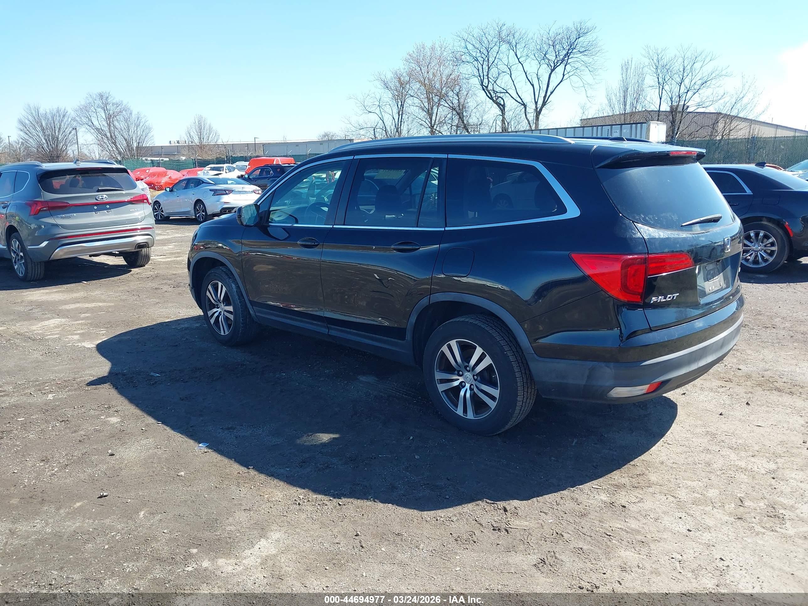 HONDA PILOT image 3