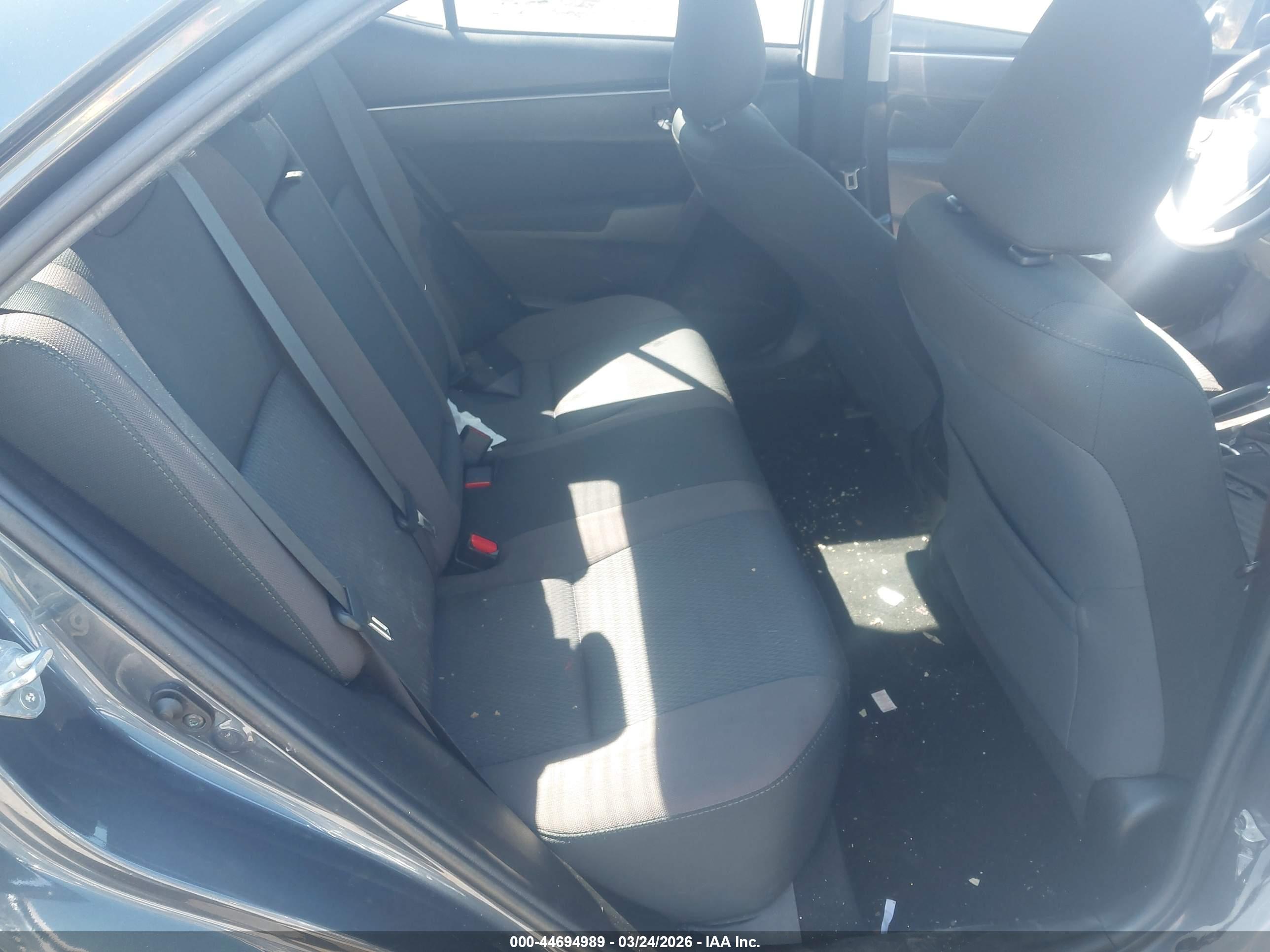 TOYOTA COROLLA image 8