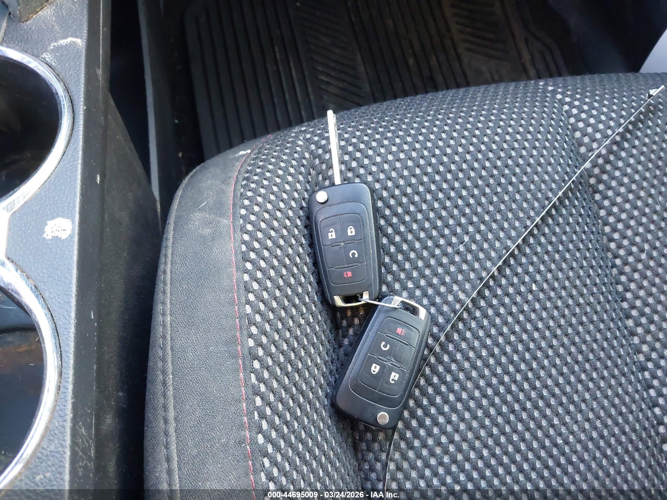 GMC TERRAIN image 11