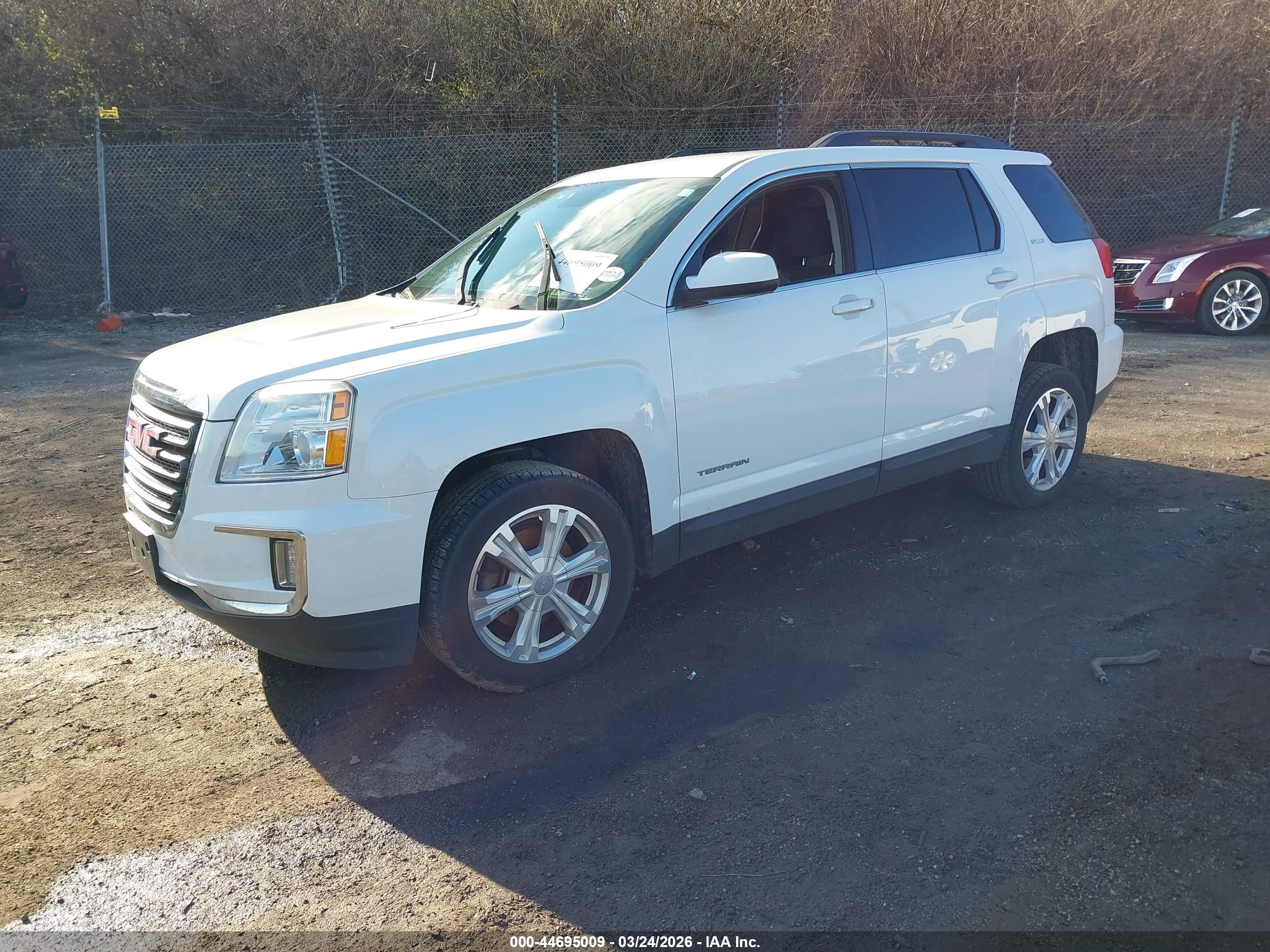 GMC TERRAIN image 2