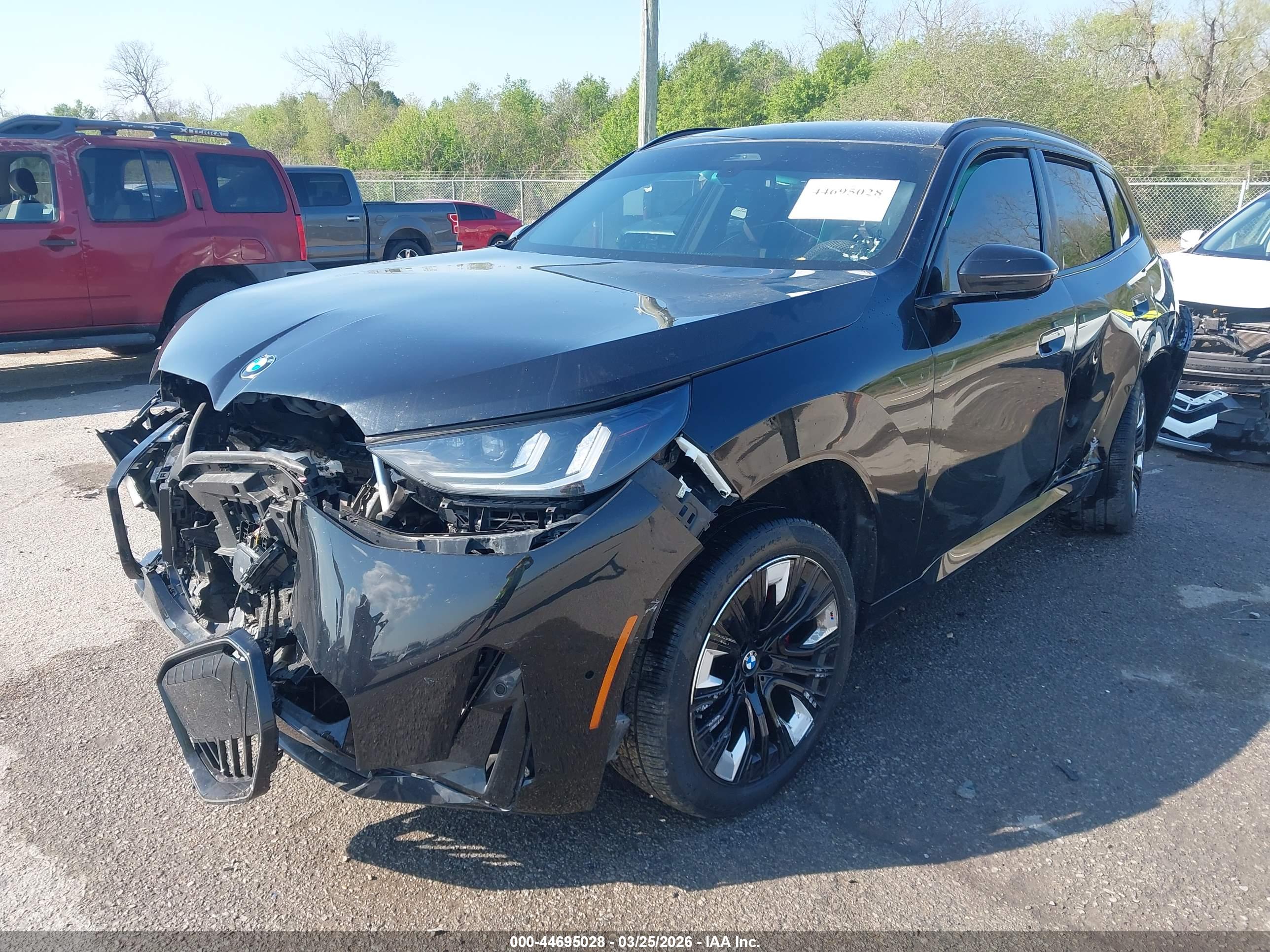 BMW X3 image 2