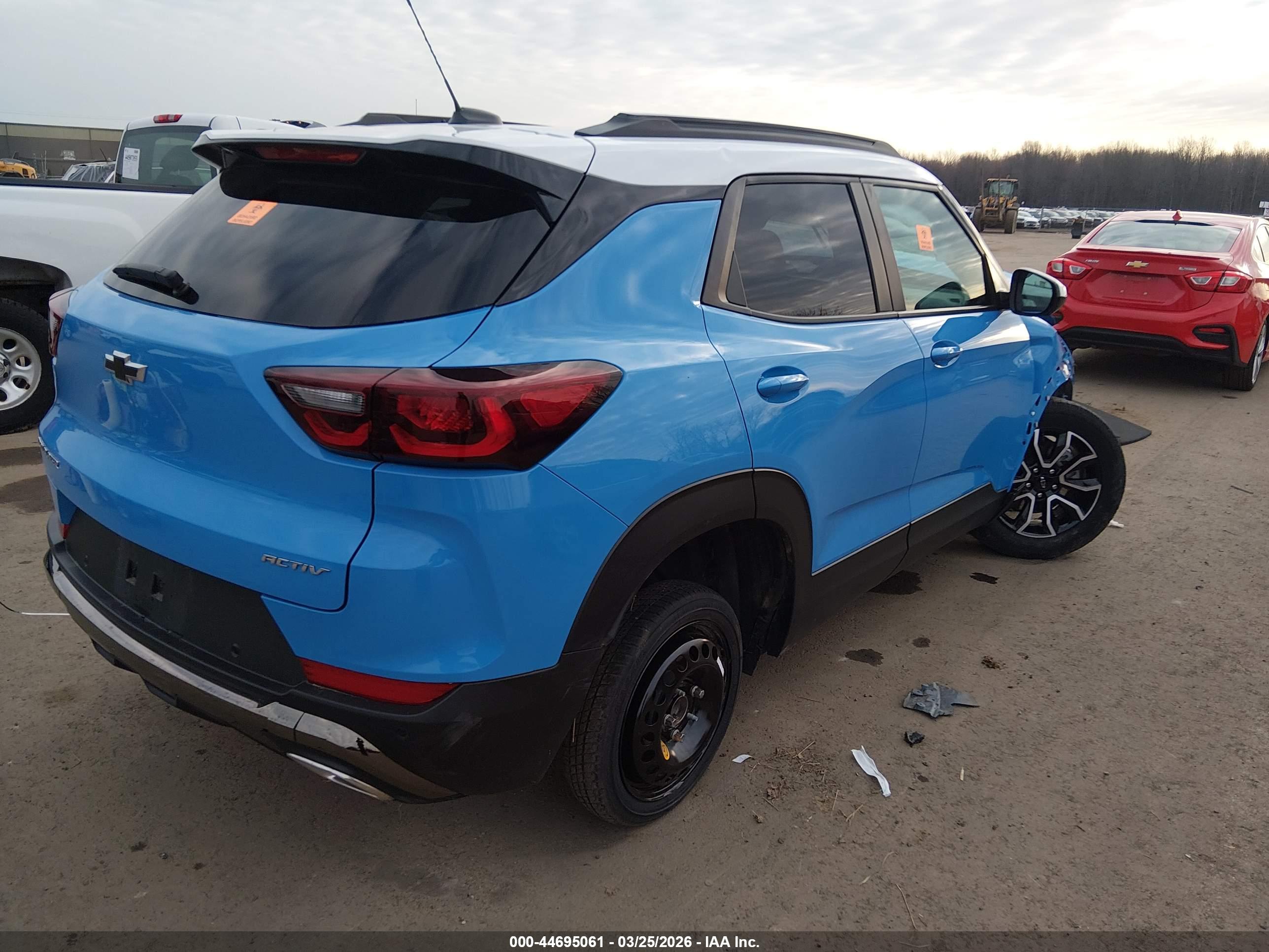CHEVROLET TRAILBLAZER image 4