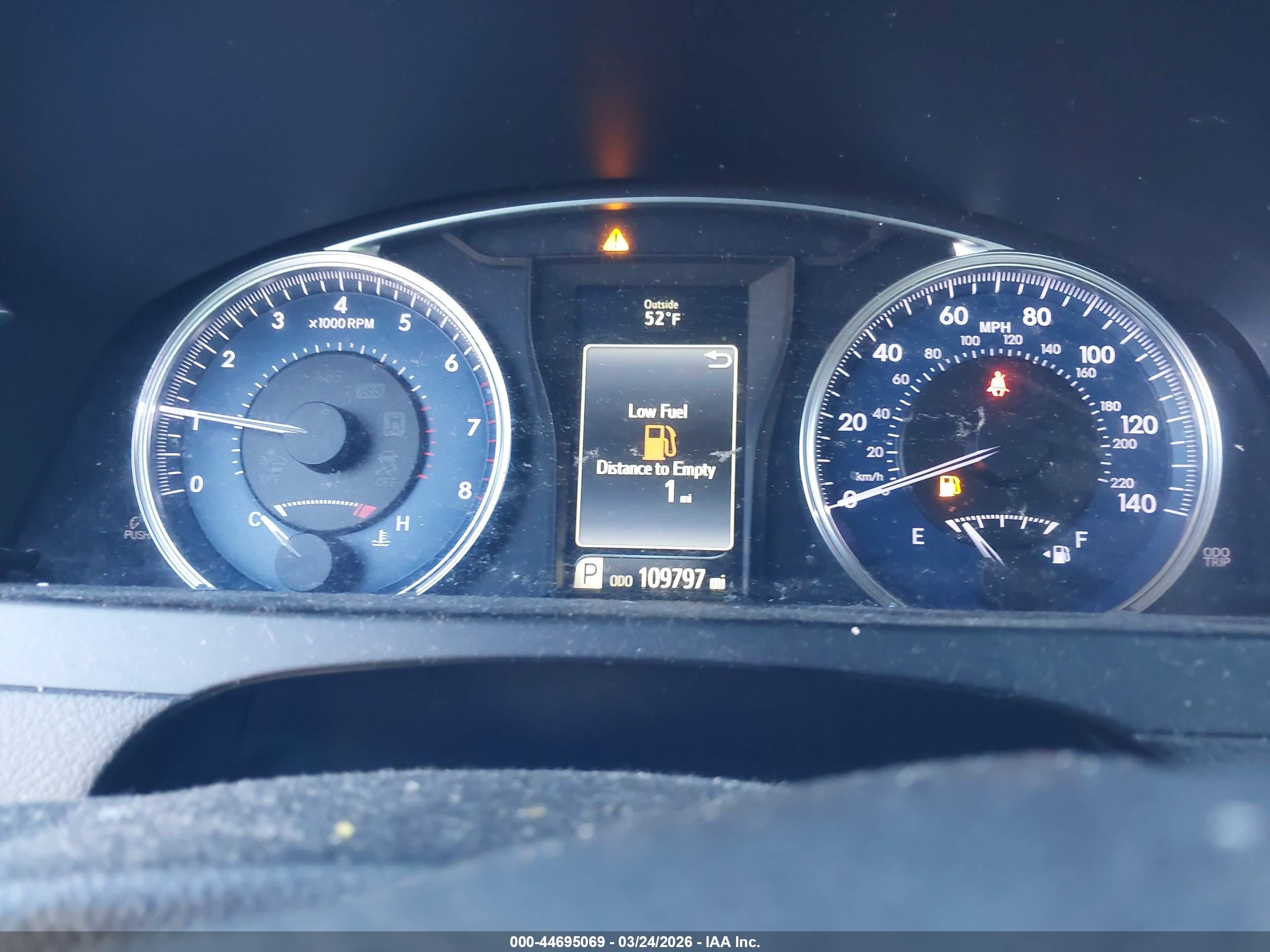 TOYOTA CAMRY image 7