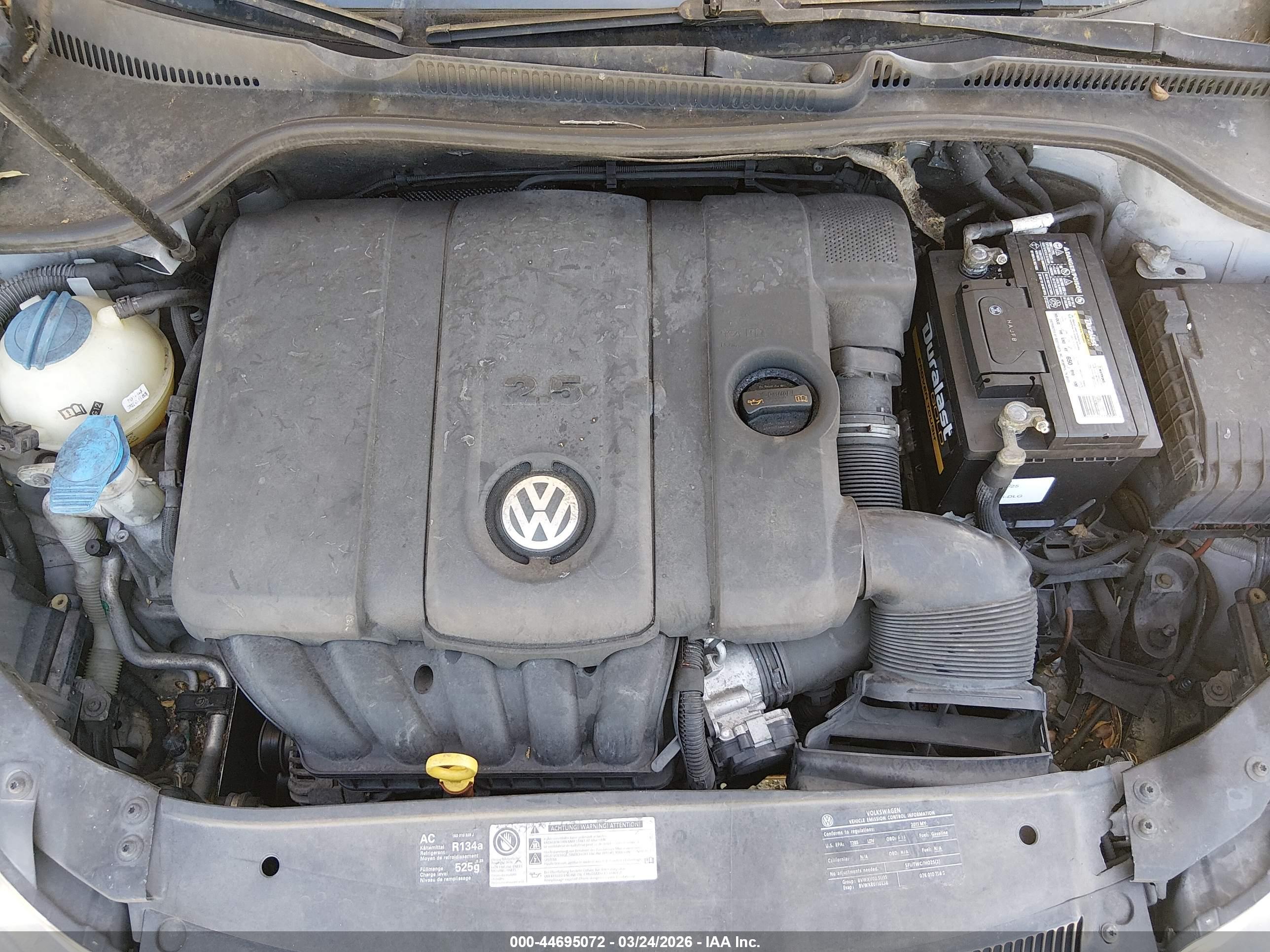 VOLKSWAGEN GOLF image 10