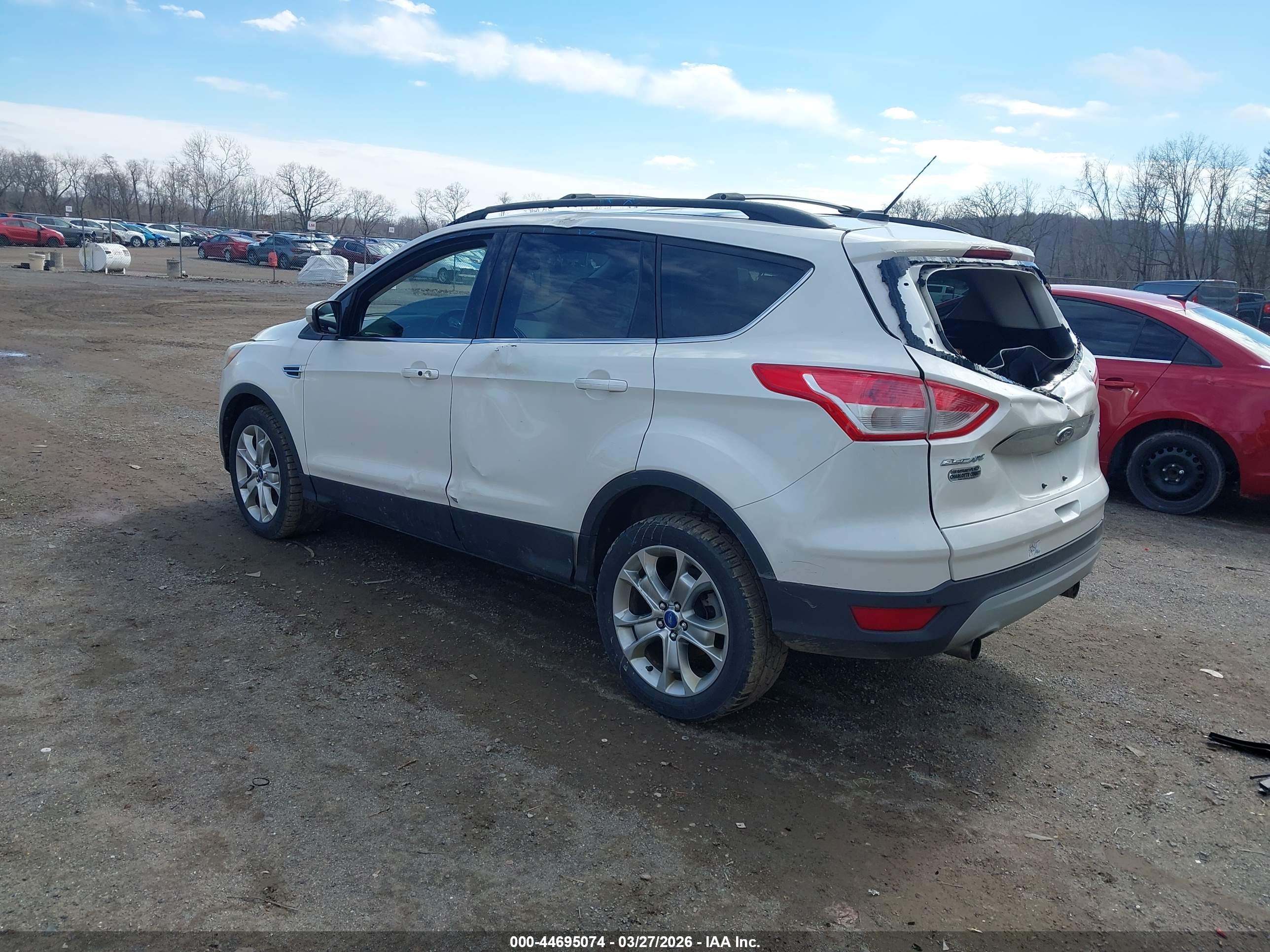 FORD ESCAPE image 3