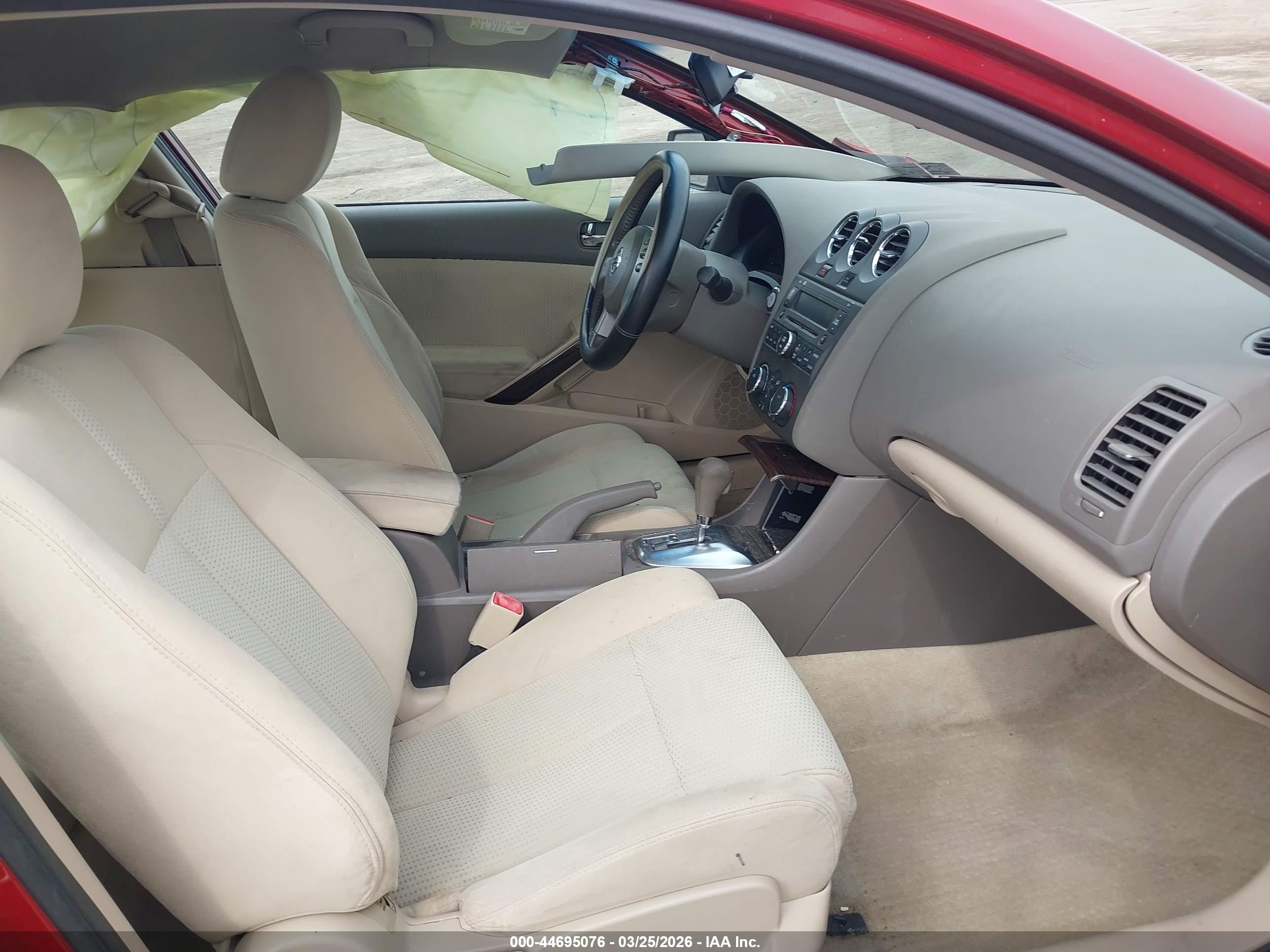 NISSAN ALTIMA image 5