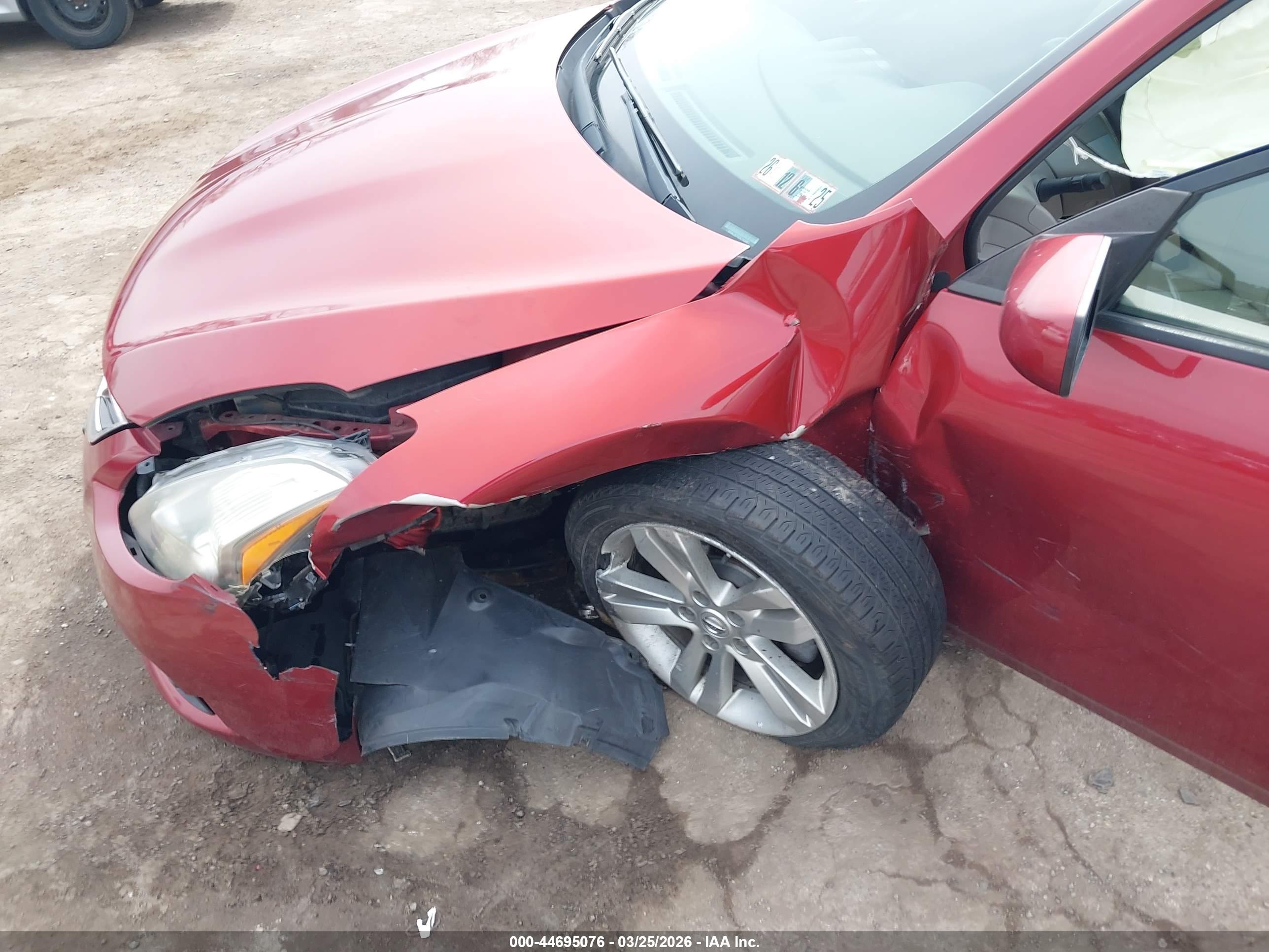 NISSAN ALTIMA image 6