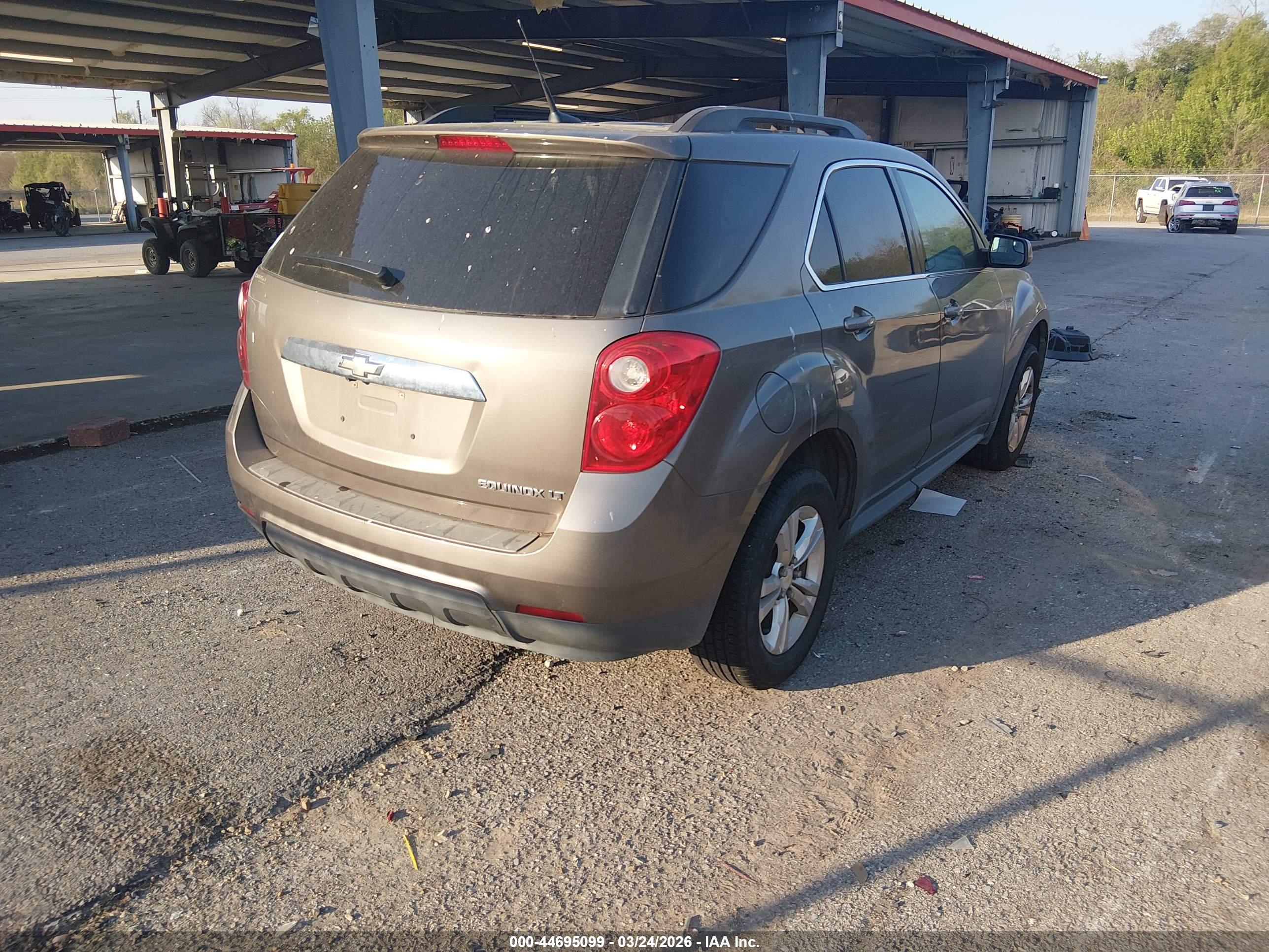 CHEVROLET EQUINOX image 4
