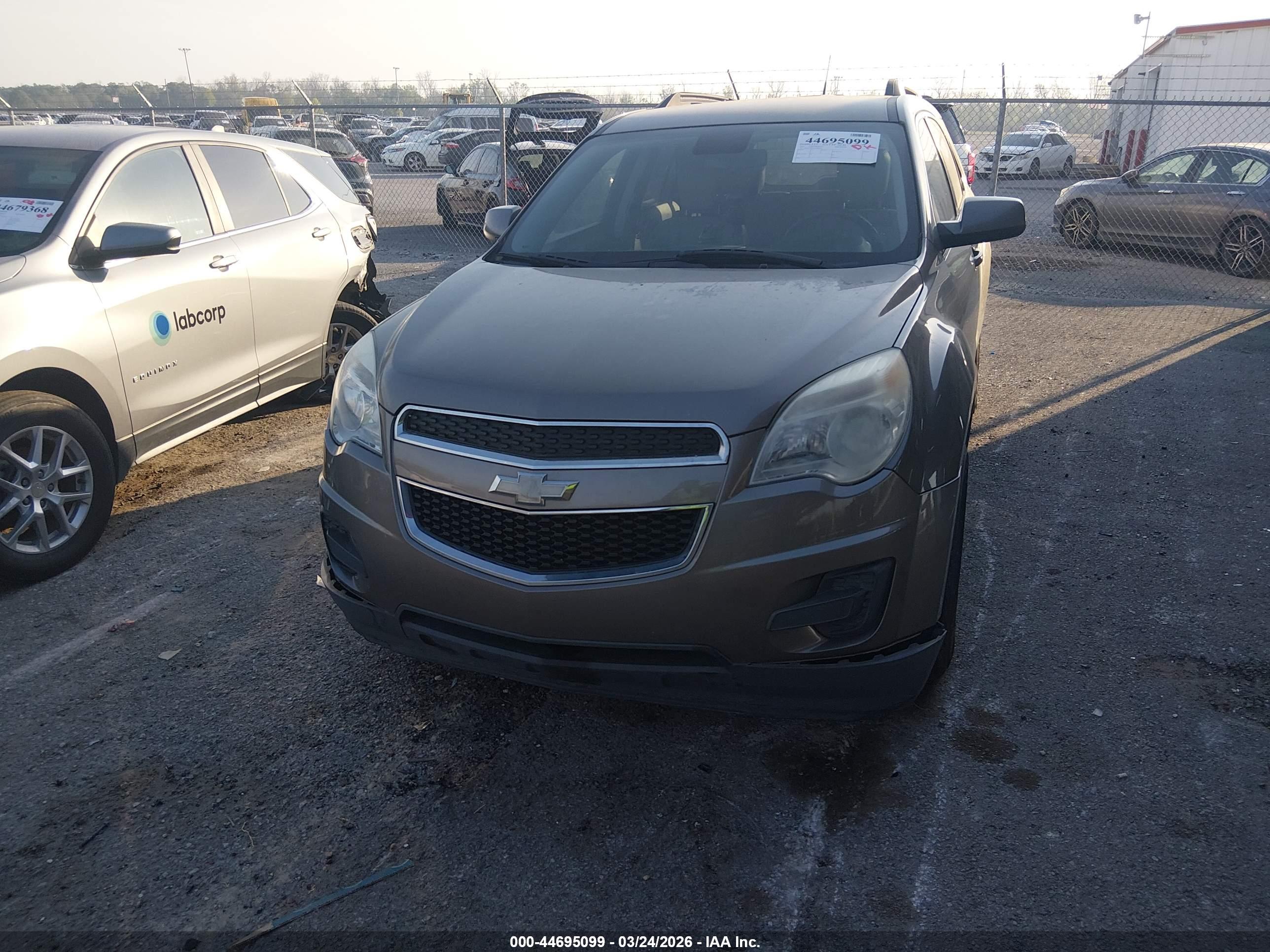 CHEVROLET EQUINOX image 6