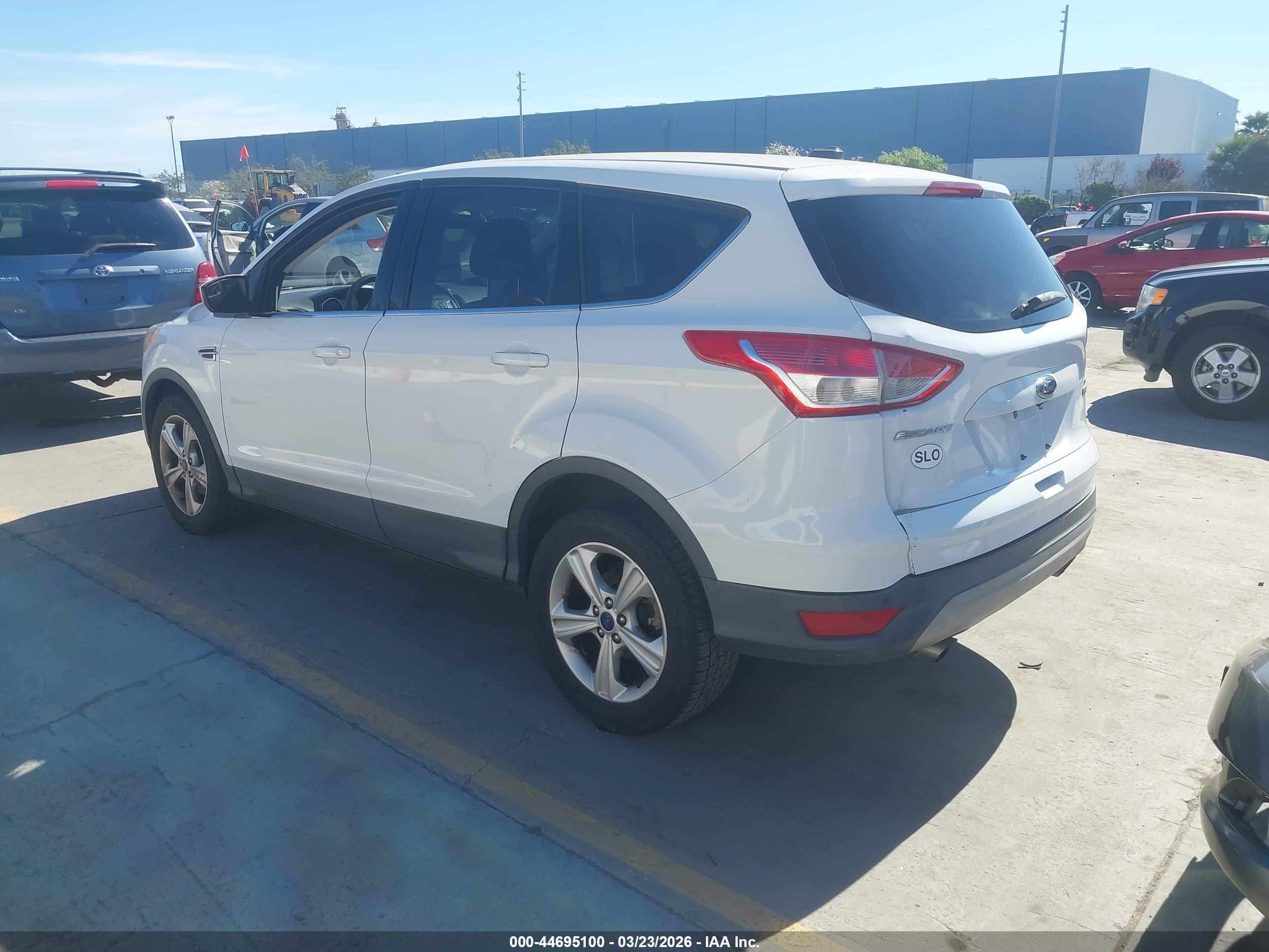 FORD ESCAPE image 3