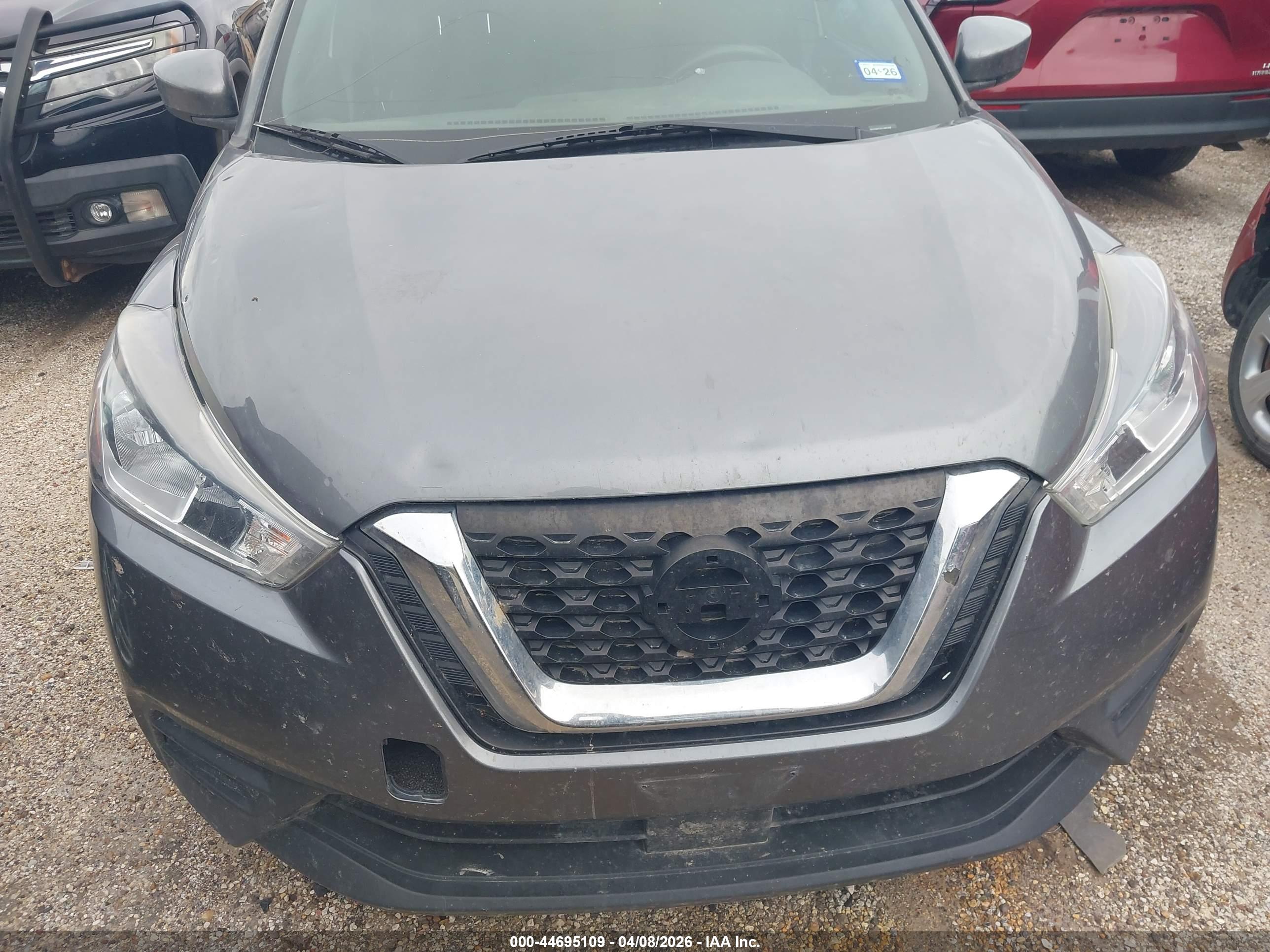 NISSAN KICKS image 6