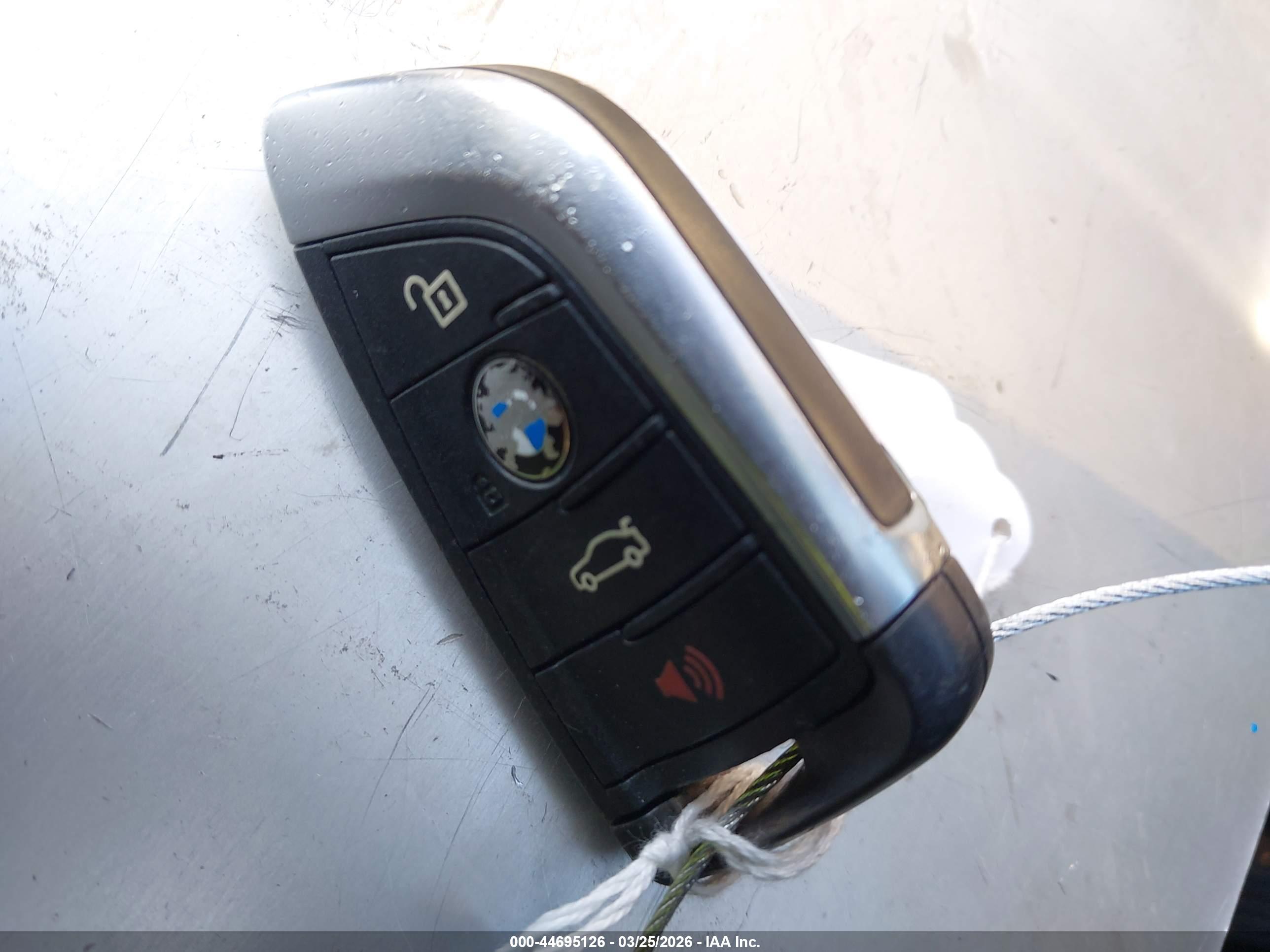 BMW X1 image 11