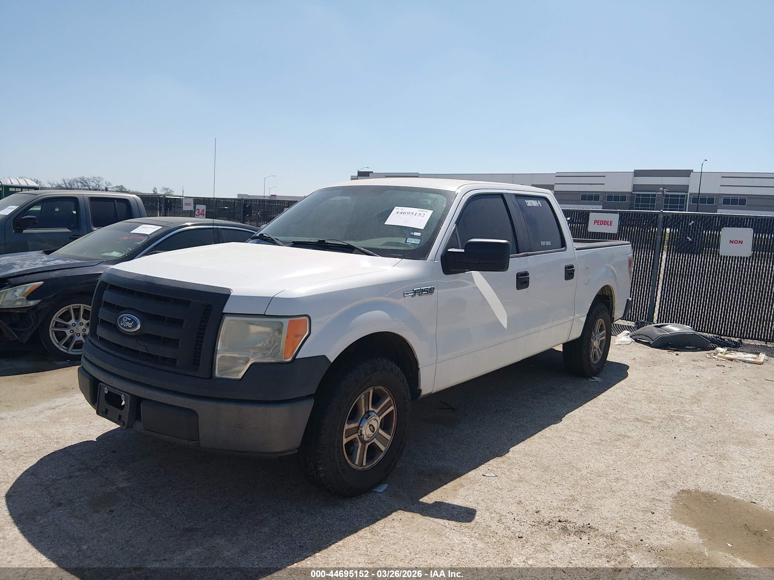 FORD F-150 image 2