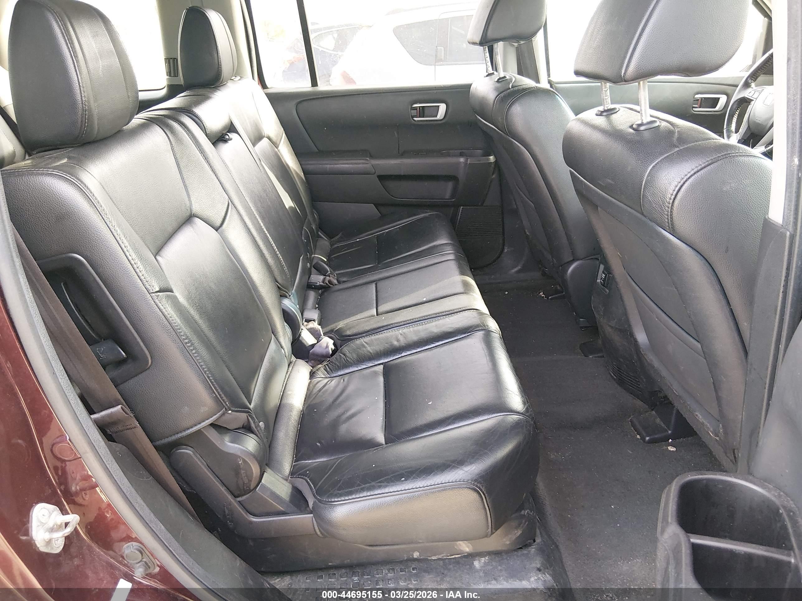 HONDA PILOT image 8