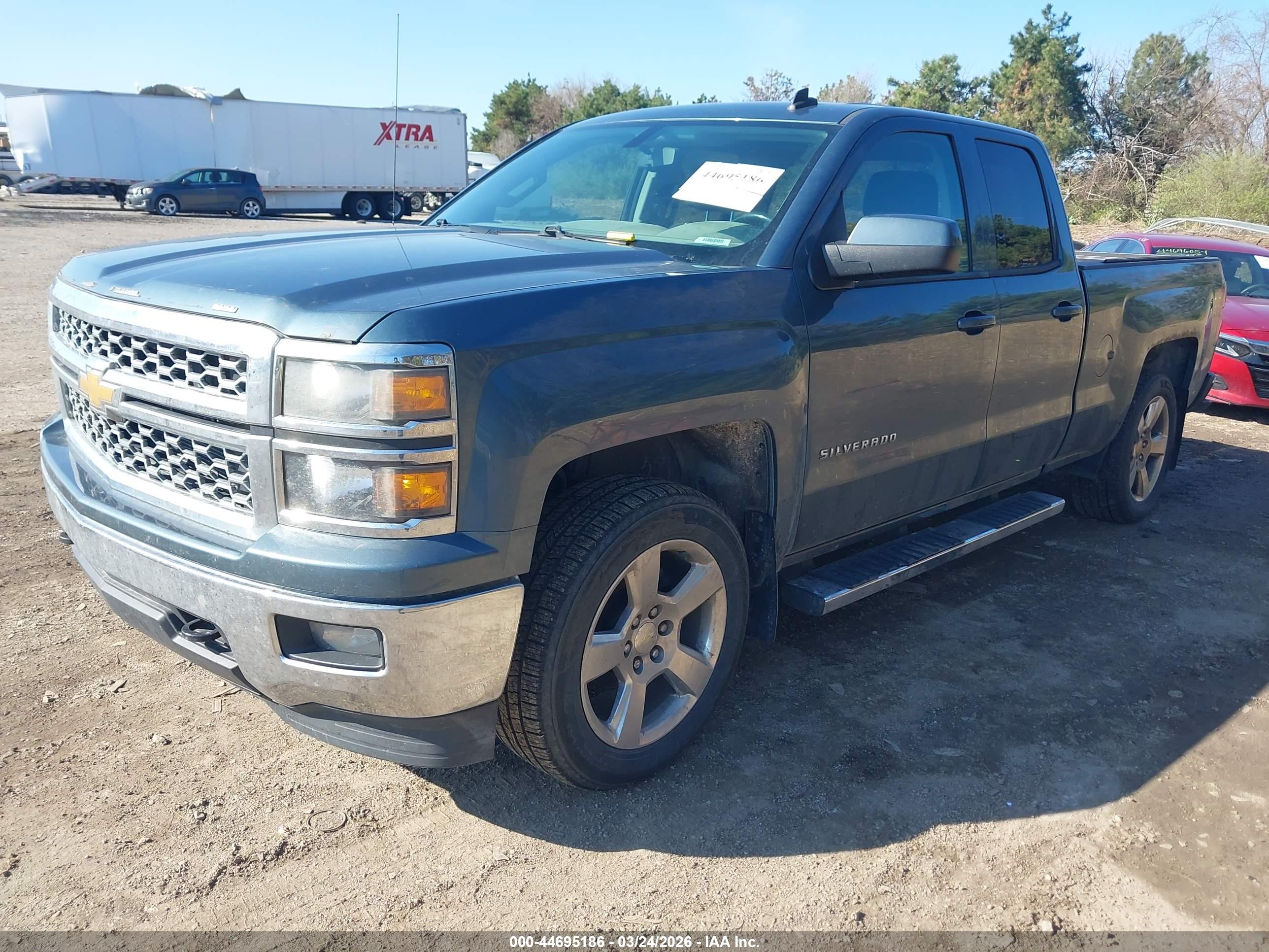 CHEVROLET SILVERADO image 2