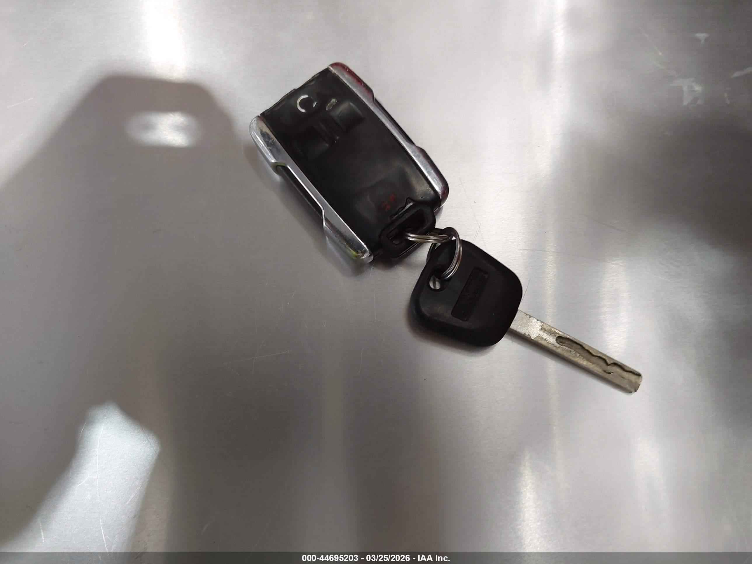 GMC SIERRA image 11